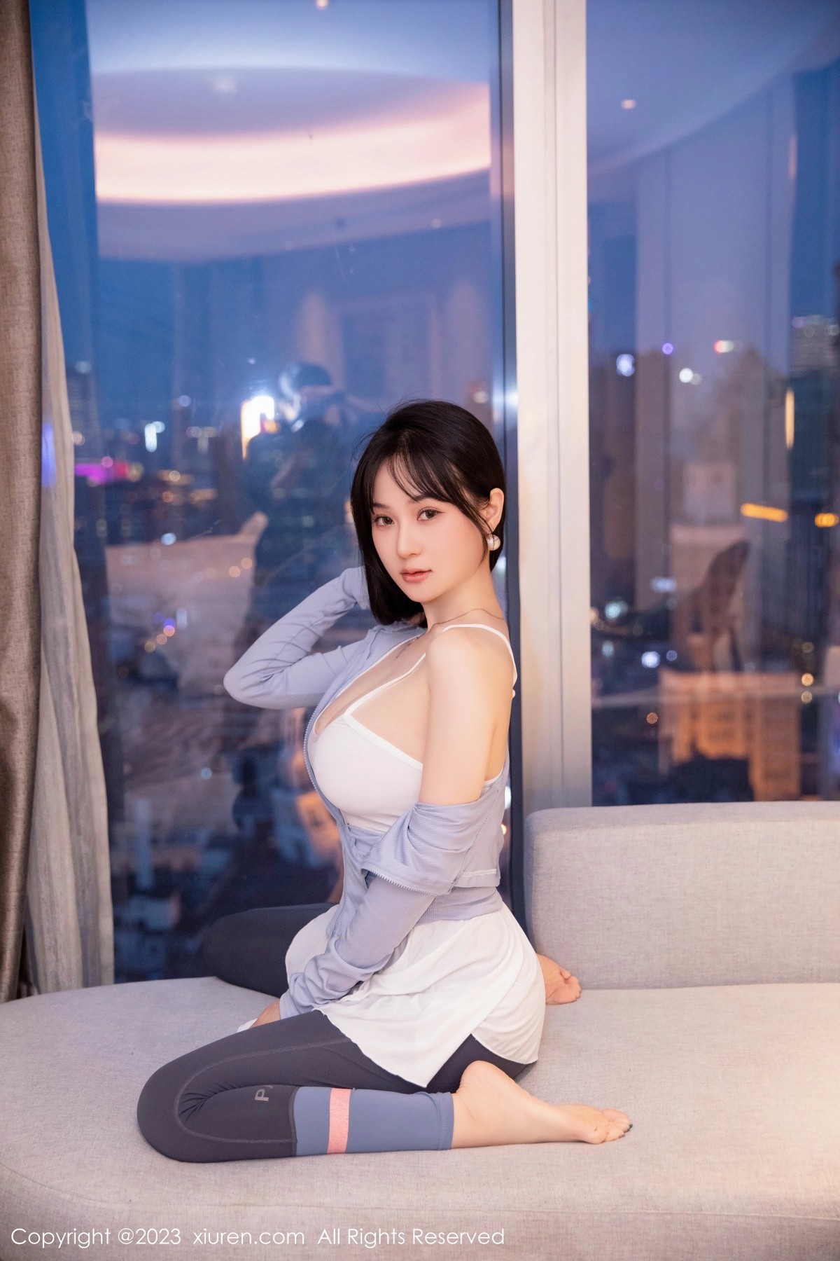 [XiuRen]高清写真图 2023.06.25 No.6968 柚琪Rich 丰腴美臀