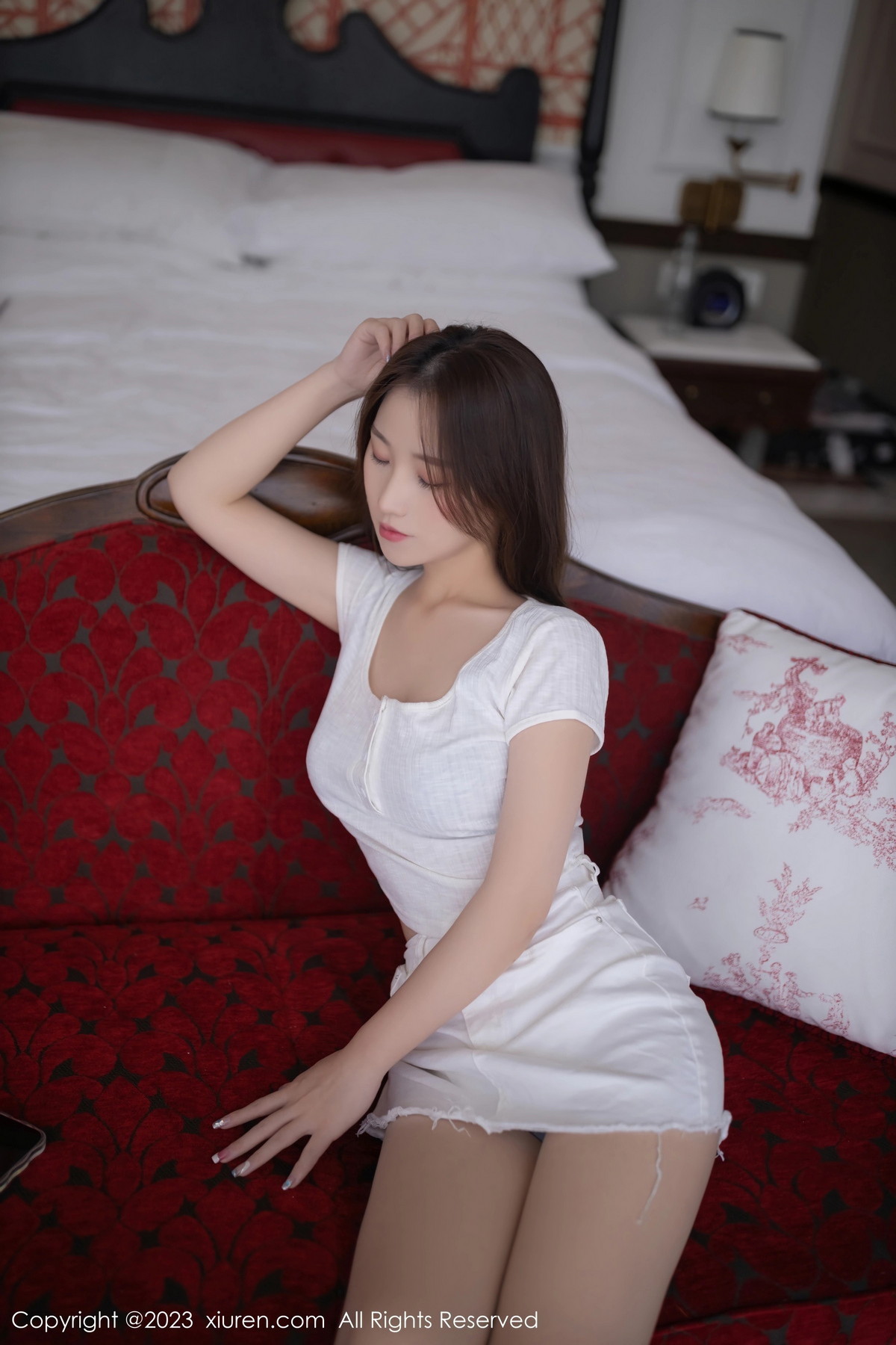 [XiuRen]高清写真图 2023.07.12 No.7070 杏子Yada 主题拍摄