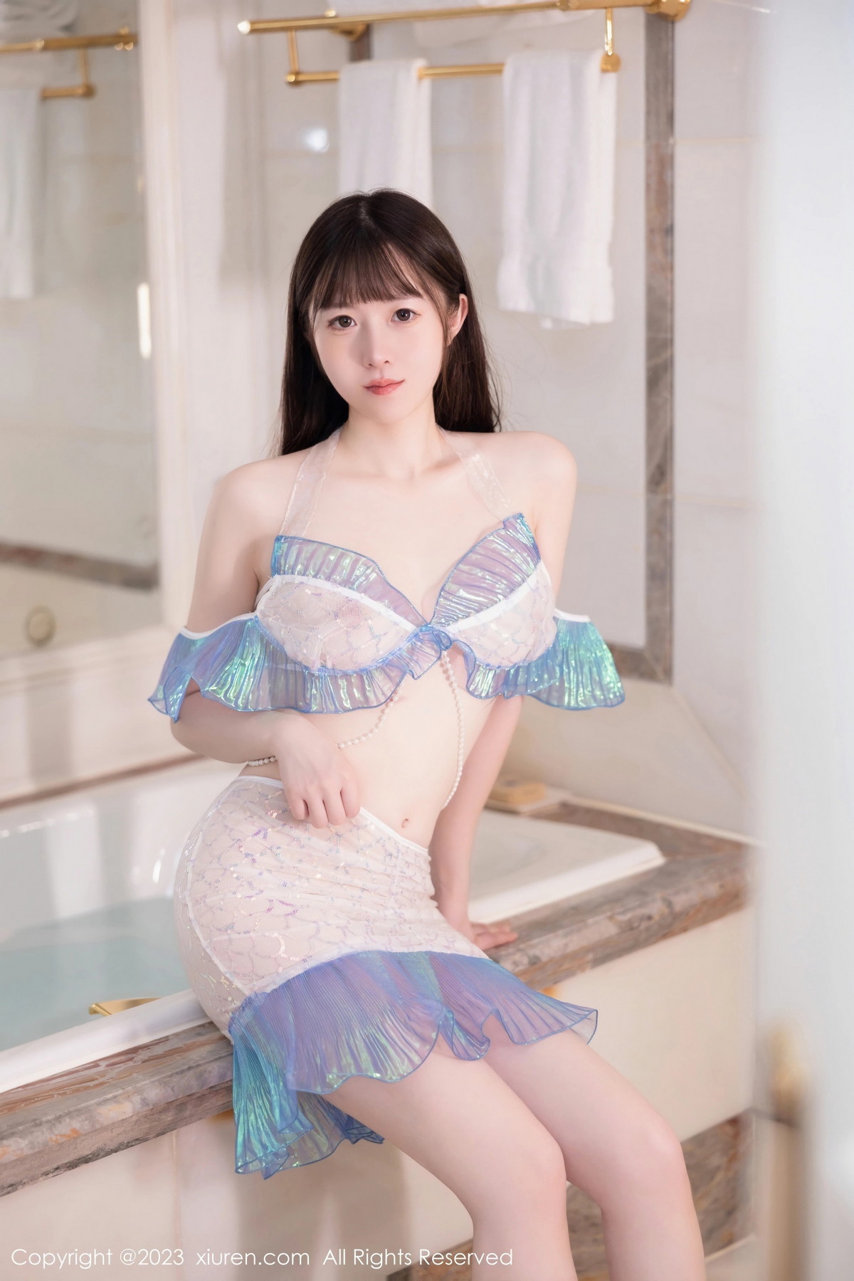 [XiuRen]高清写真图 2023.08.02 No.7173 林悠悠 短裙美腿