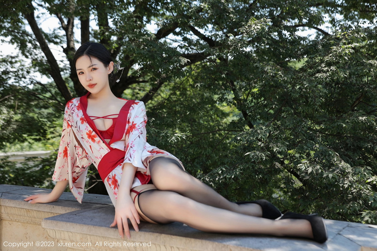 [XiuRen]高清写真图 2023.08.03 No.7177 米粒子 美腿和服