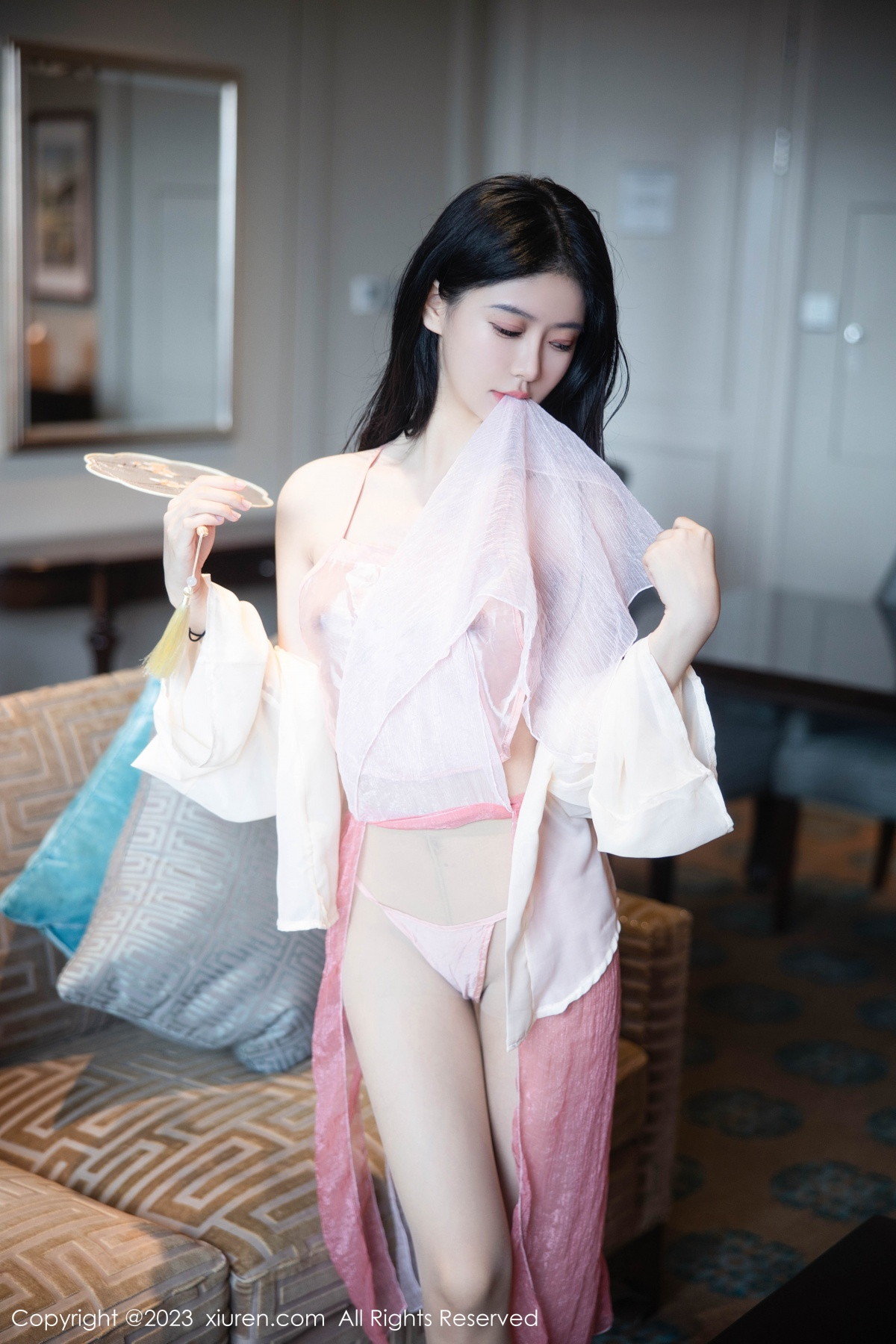 [XiuRen]高清写真图 2023.08.25 No.7290 幼幼 古装美腿