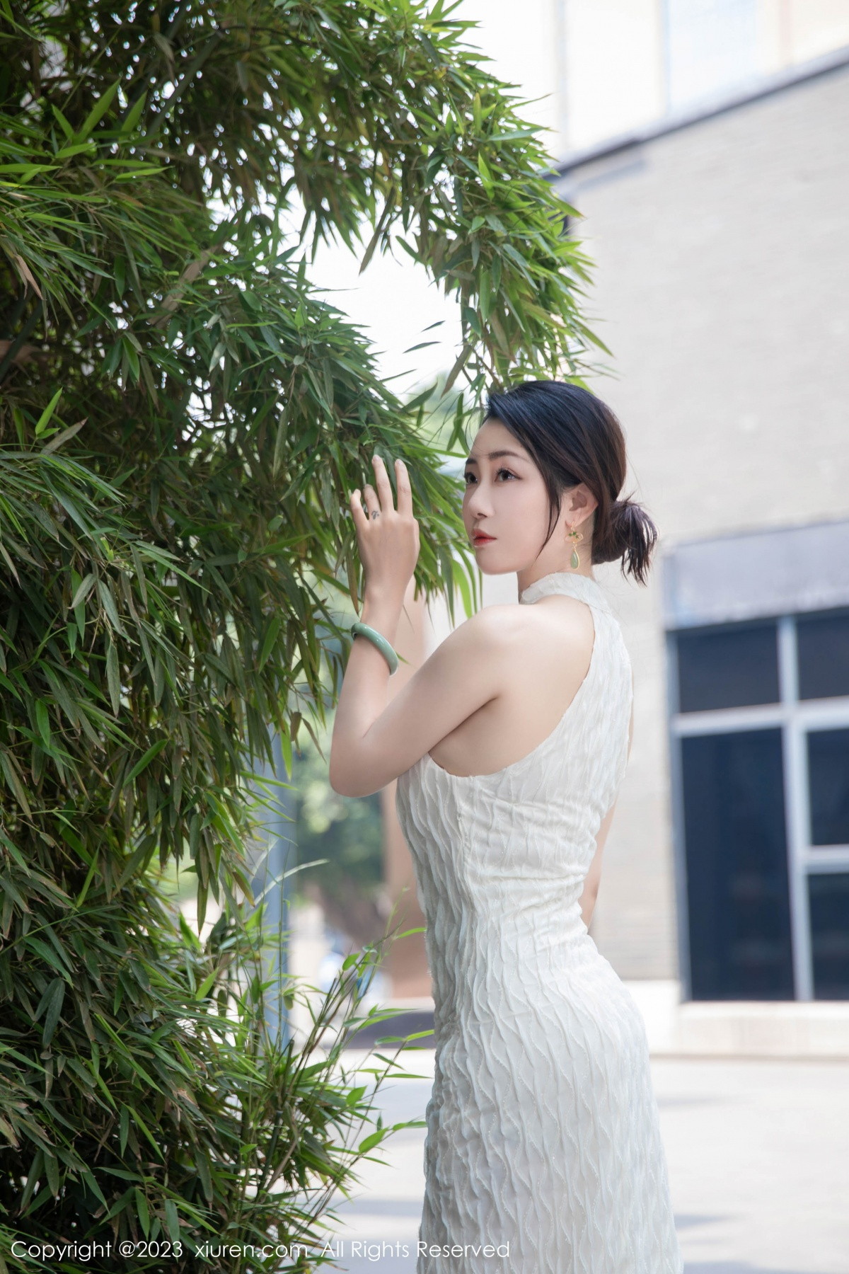 [XiuRen]高清写真图 2023.09.25 No.7435 严利娅Yuliya 旗袍美臀