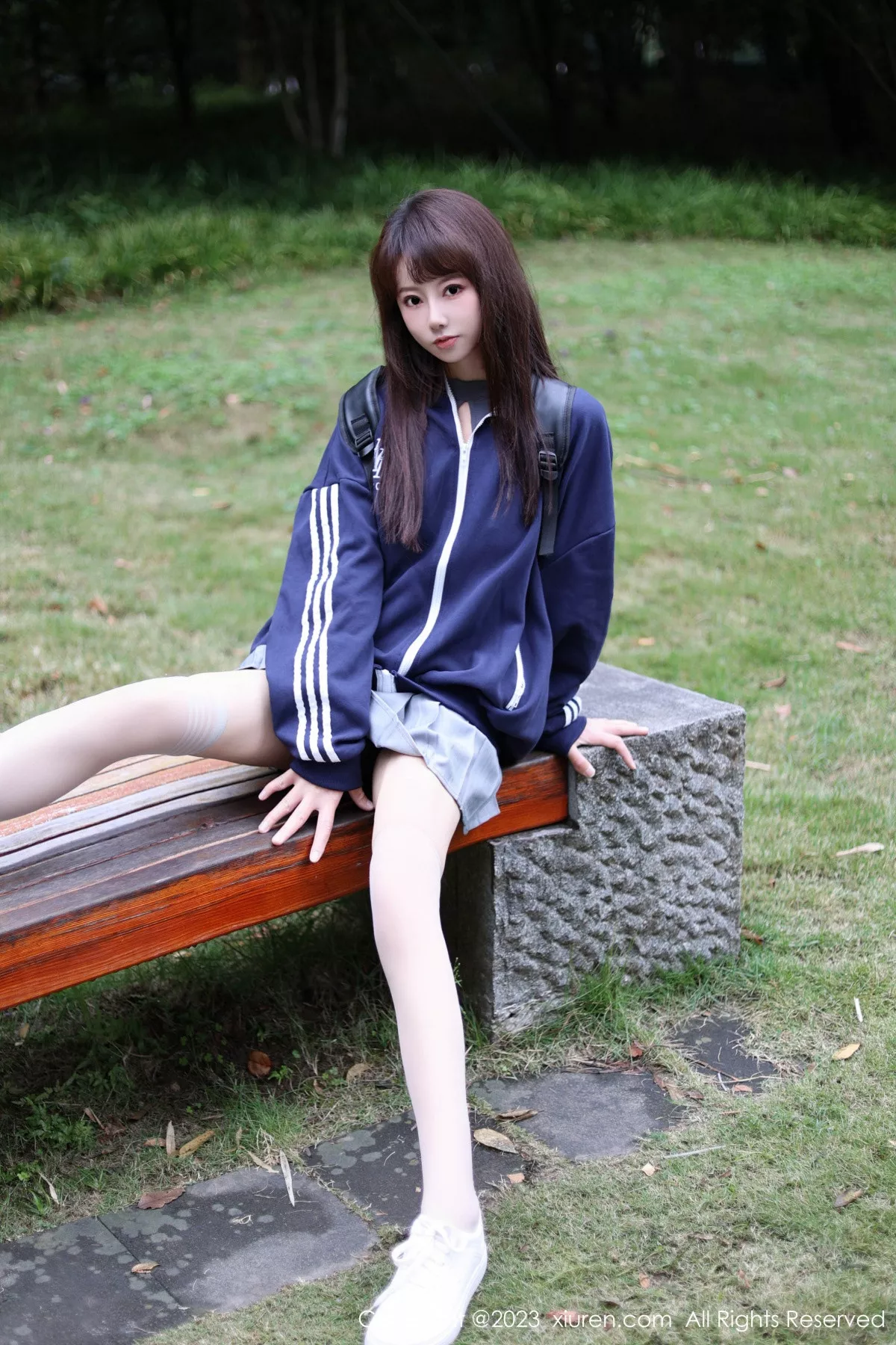 [XiuRen]高清写真图 2023.12.08 No.7784 韩系学妹 短裙美腿
