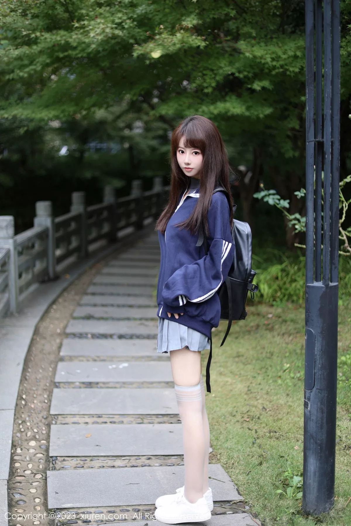 [XiuRen]高清写真图 2023.12.08 No.7784 韩系学妹 短裙美腿