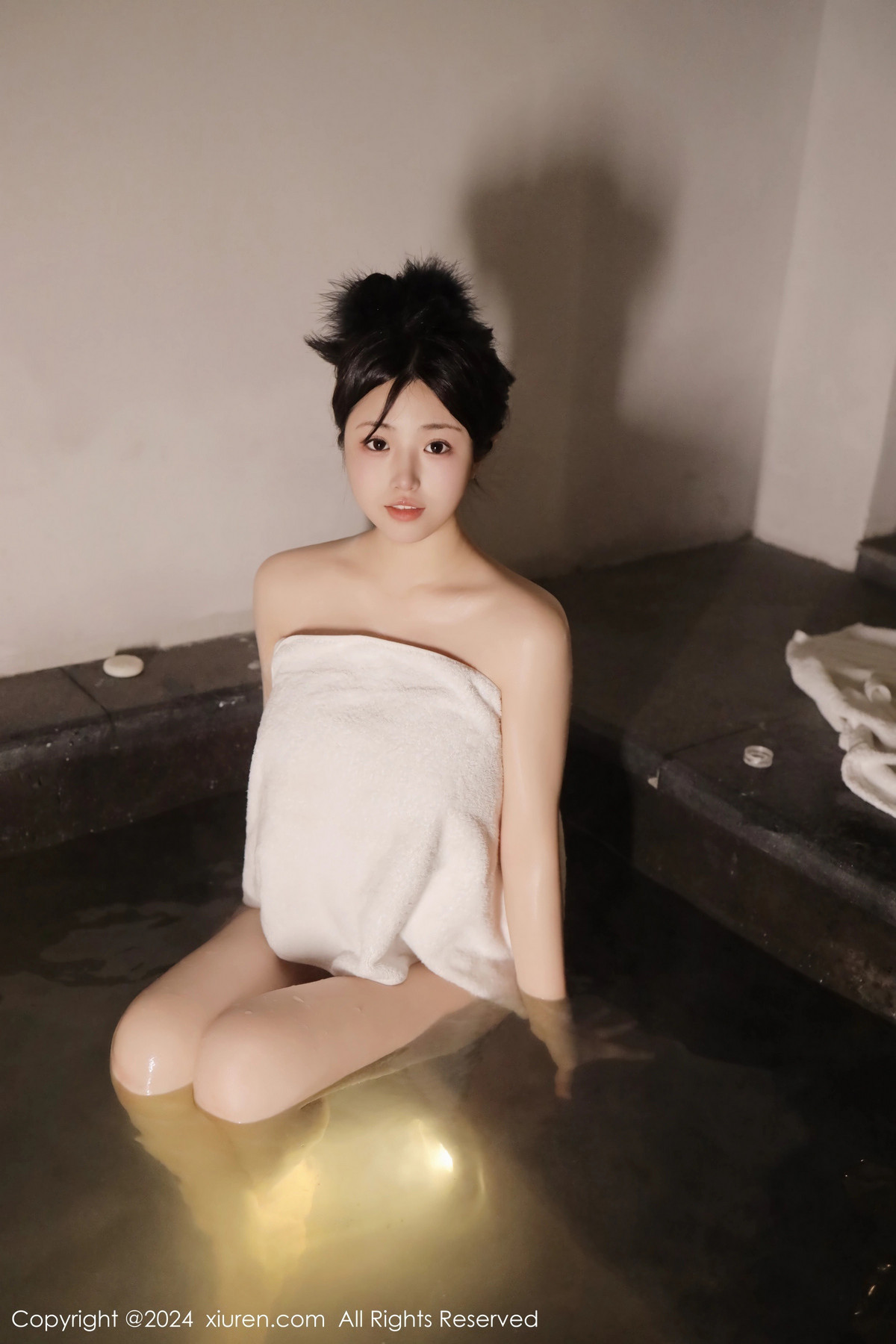 [XiuRen]高清写真图 2024.01.18 No.7977 陈小花 新人沐浴