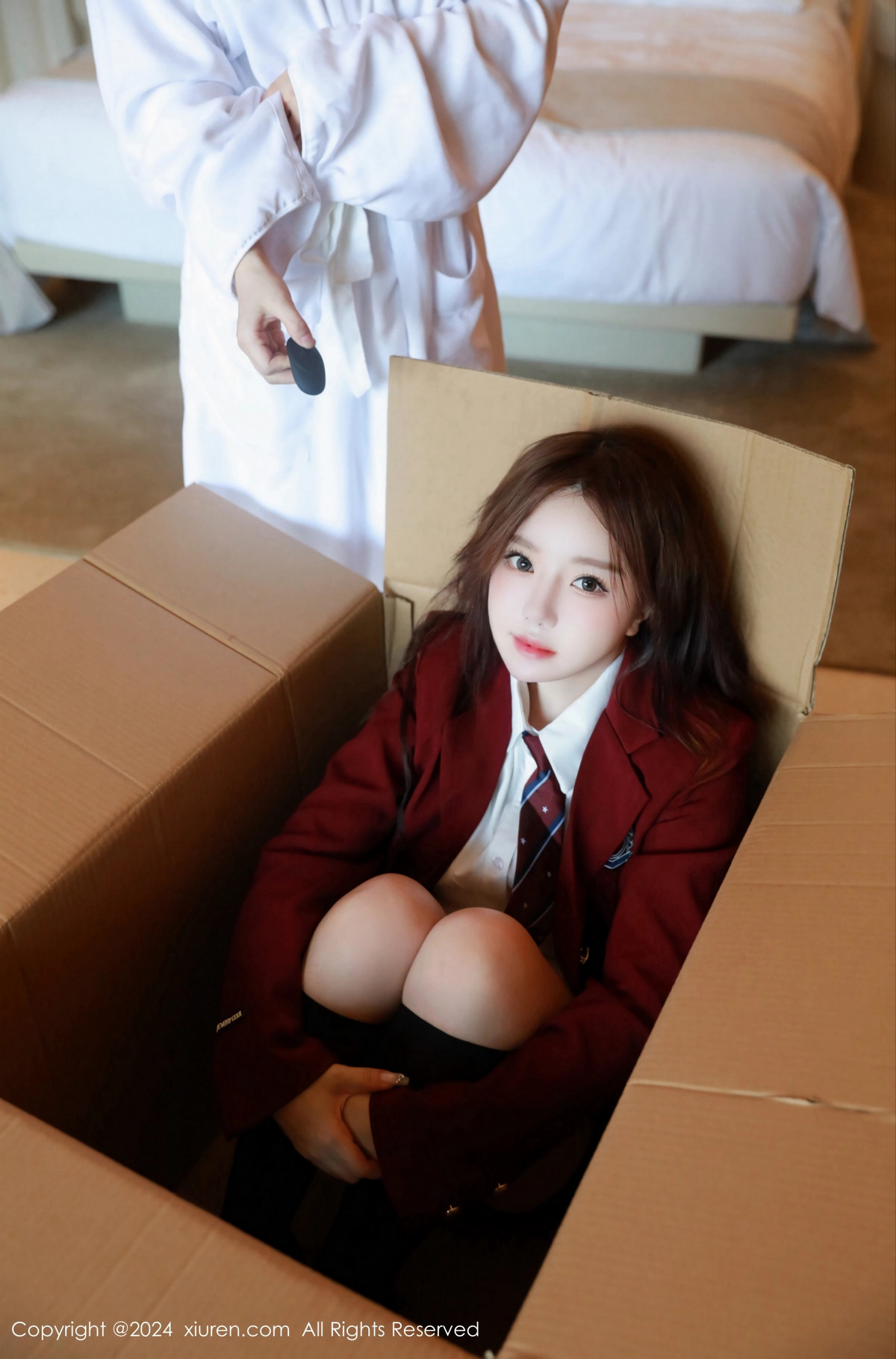 [XiuRen]高清写真图 2024.01.31 No.8044 小薯条nienie 性感美臀