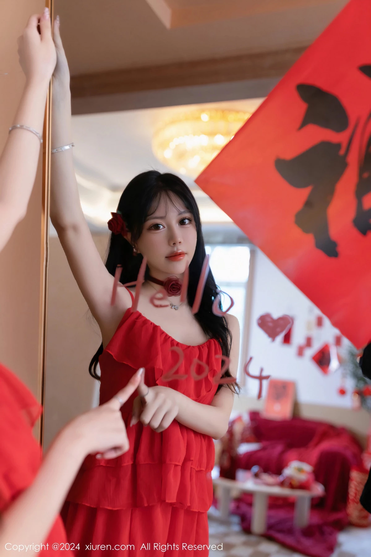 [XiuRen]高清写真图 2024.02.08 No.8098 幼幼 春节美腿