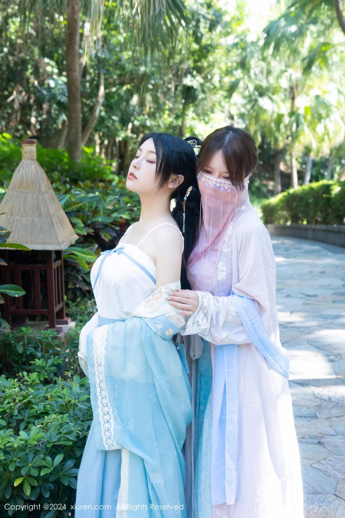 [XiuRen]高清写真图 2024.02.23 No.8137 豆瓣酱 模特合集