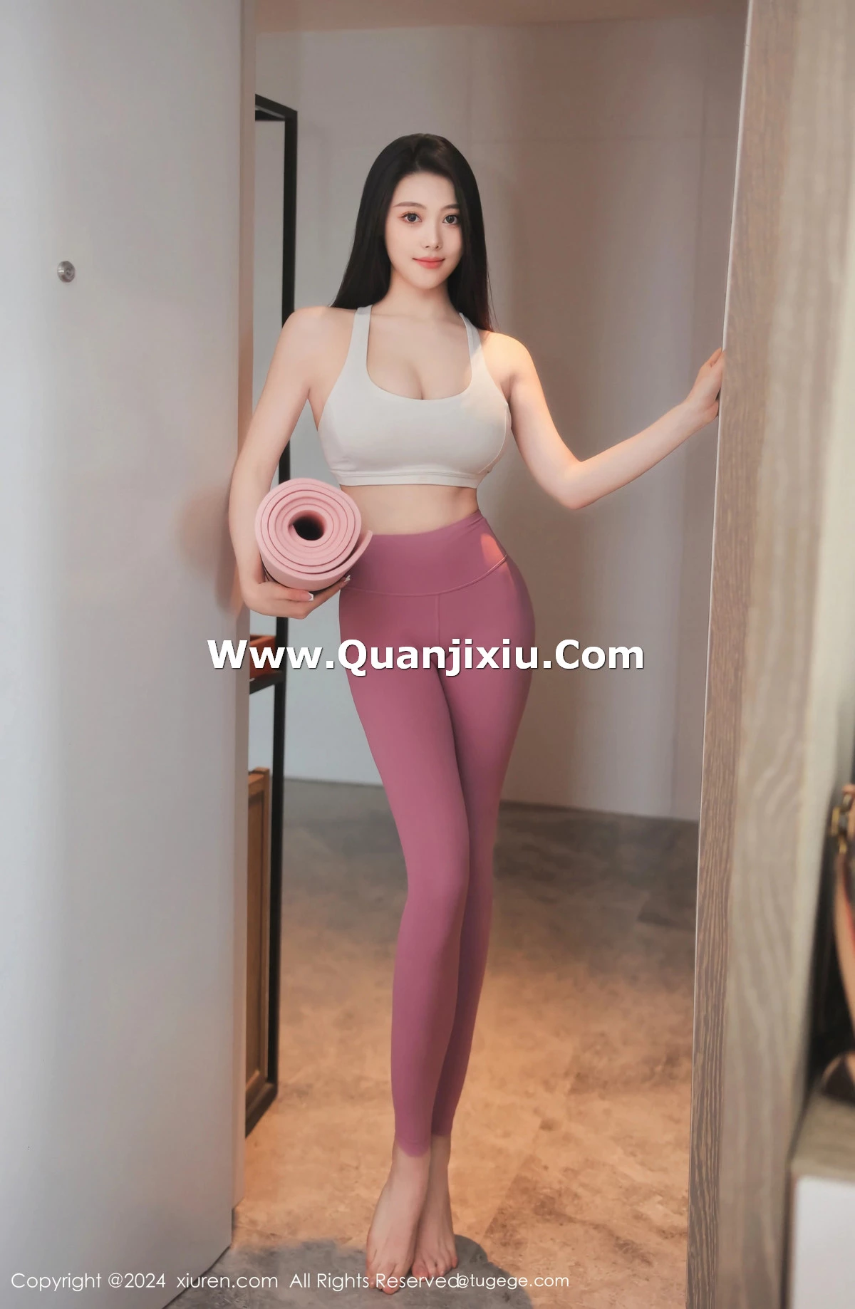 [XiuRen]高清写真图 2024.04.03 No.8336 清妙 性感美臀