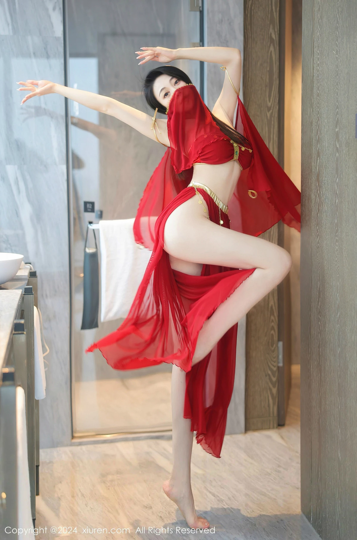 [XiuRen]高清写真图 2024.04.19 No.8420 清妙 异域风情