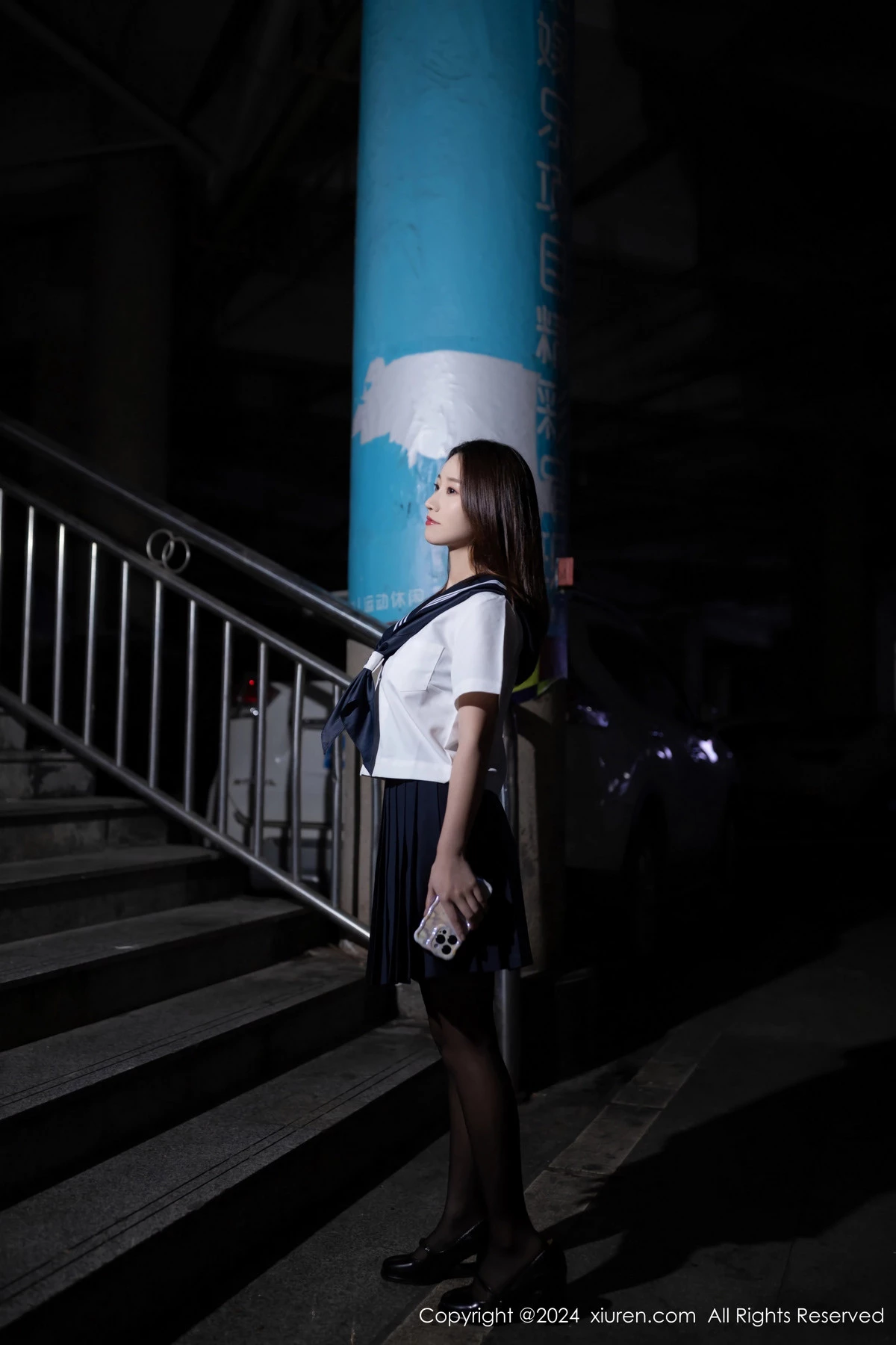 [XiuRen]高清写真图 2024.04.24 No.8443 杏子Yada 黑丝美腿