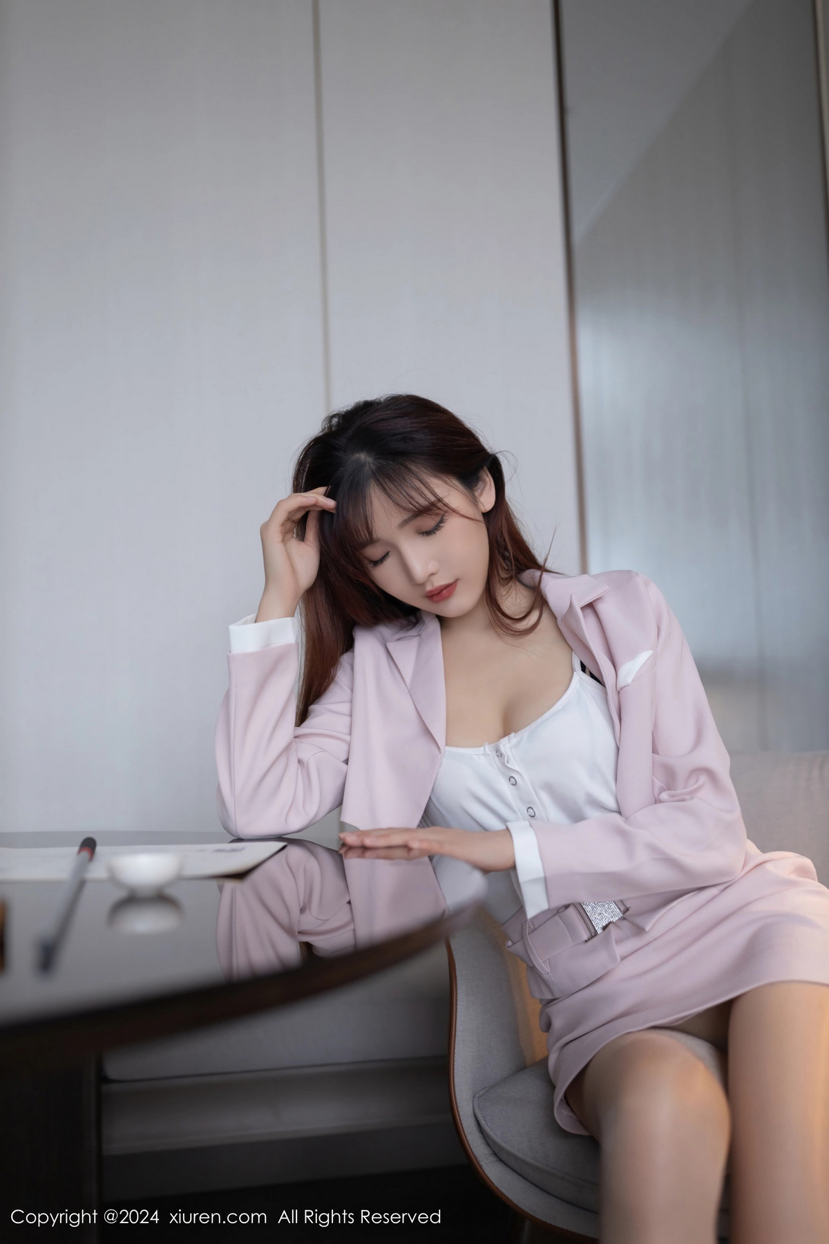 [XiuRen]高清写真图 2024.04.30 No.8485 唐安琪 丝袜美腿