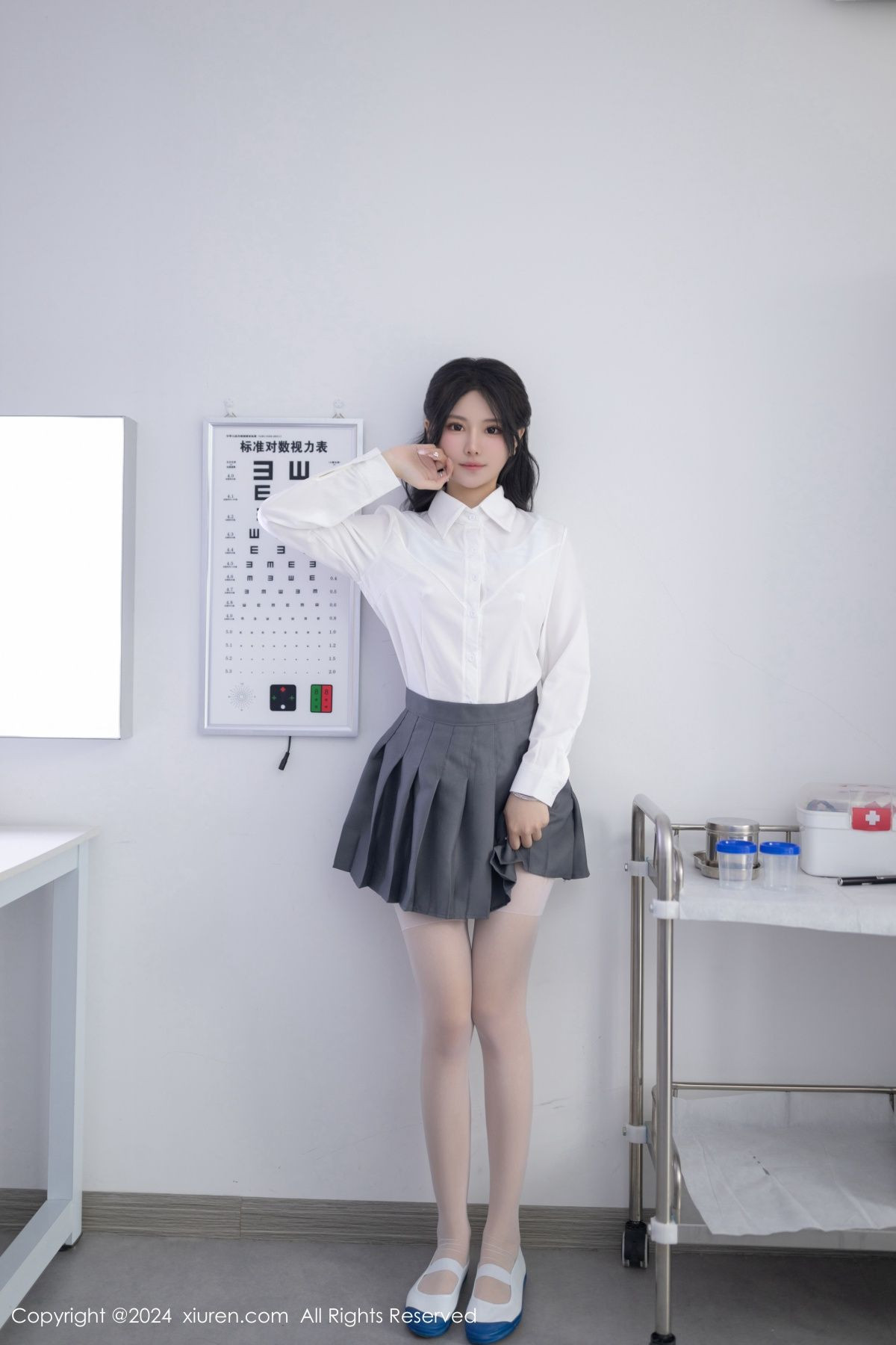 [XiuRen]高清写真图 2024.07.12 No.8852 幼幼 JK制服