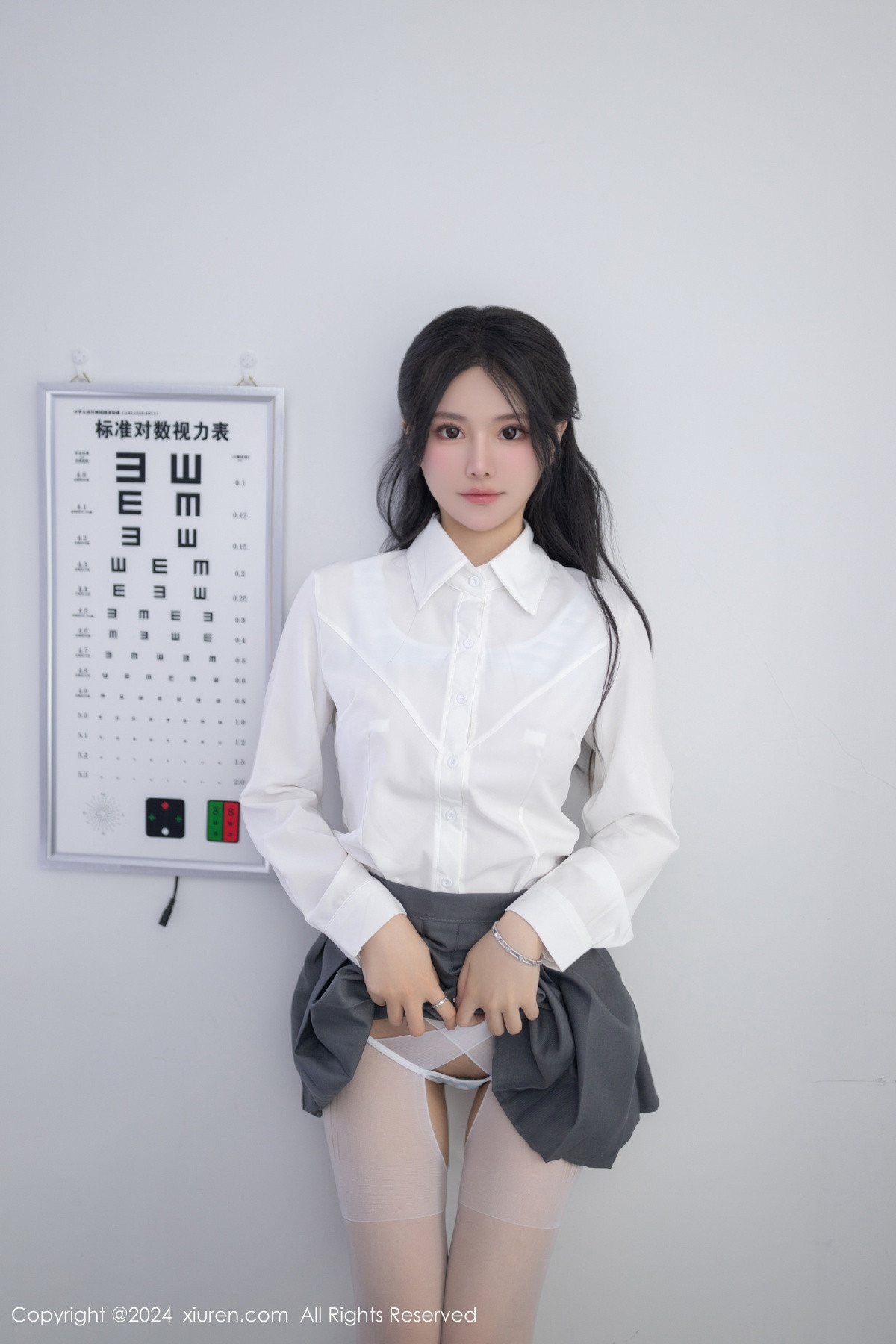 [XiuRen]高清写真图 2024.07.12 No.8852 幼幼 JK制服