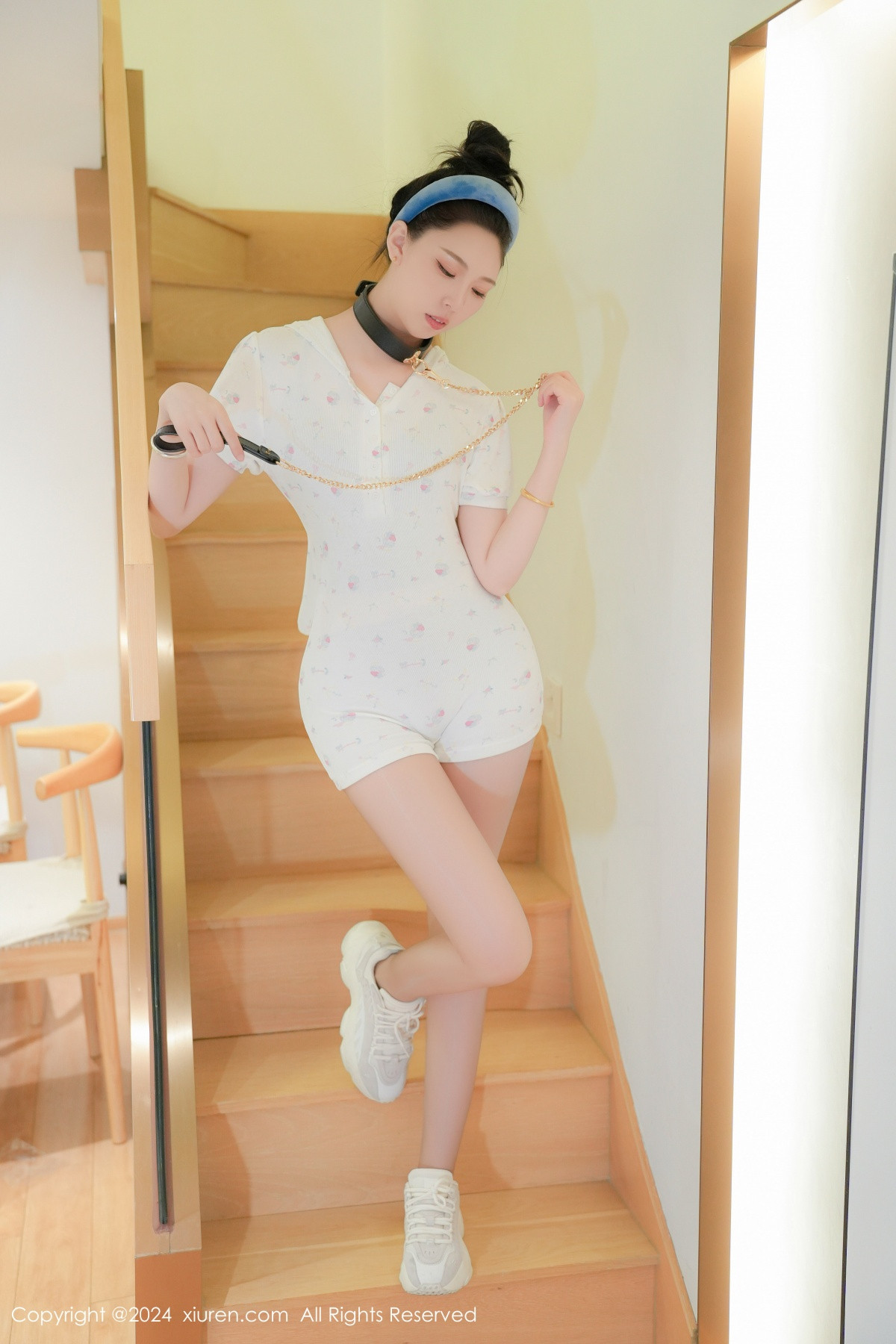 [XiuRen]高清写真图 2024.07.29 No.8930 小波多 丝袜美腿