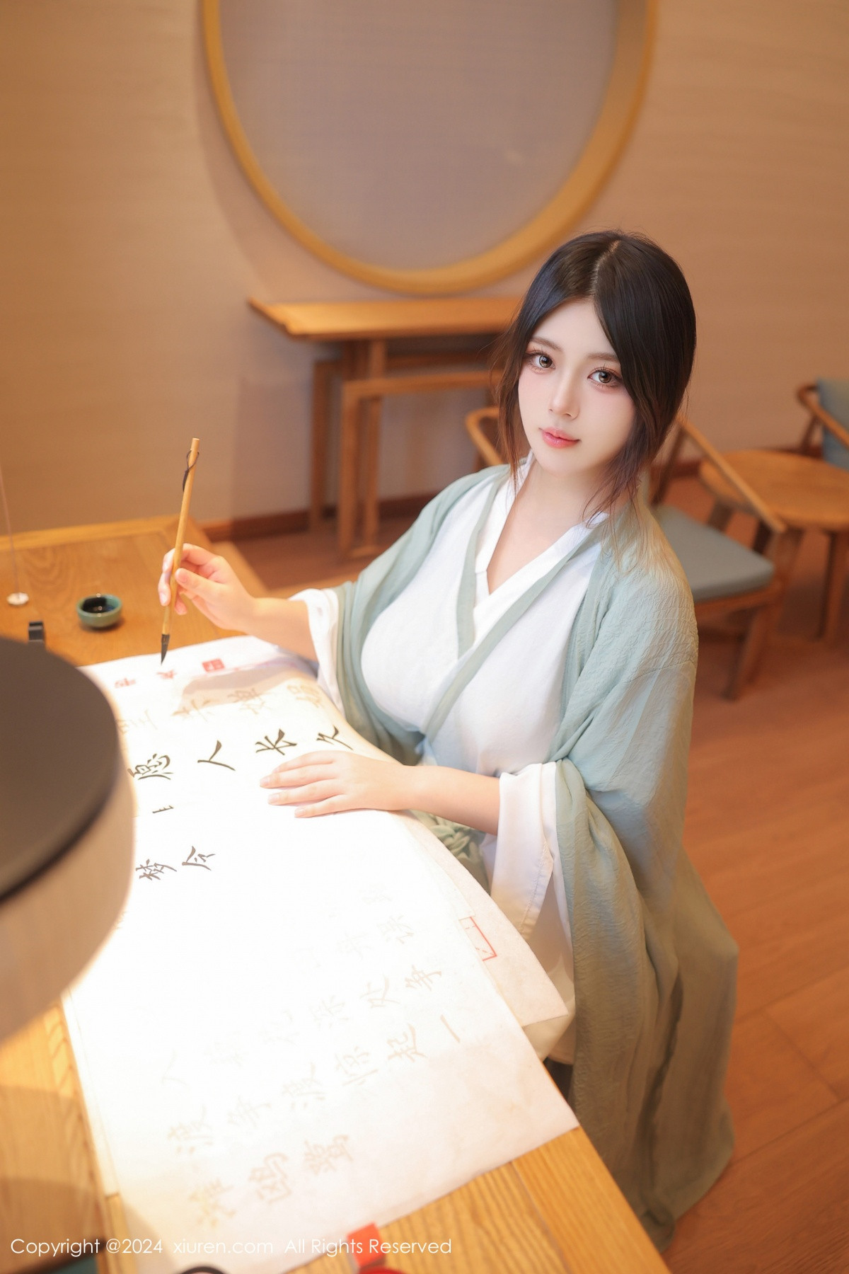 [XiuRen]高清写真图 2024.07.30 No.8937 蛋蛋宝 丝袜美腿