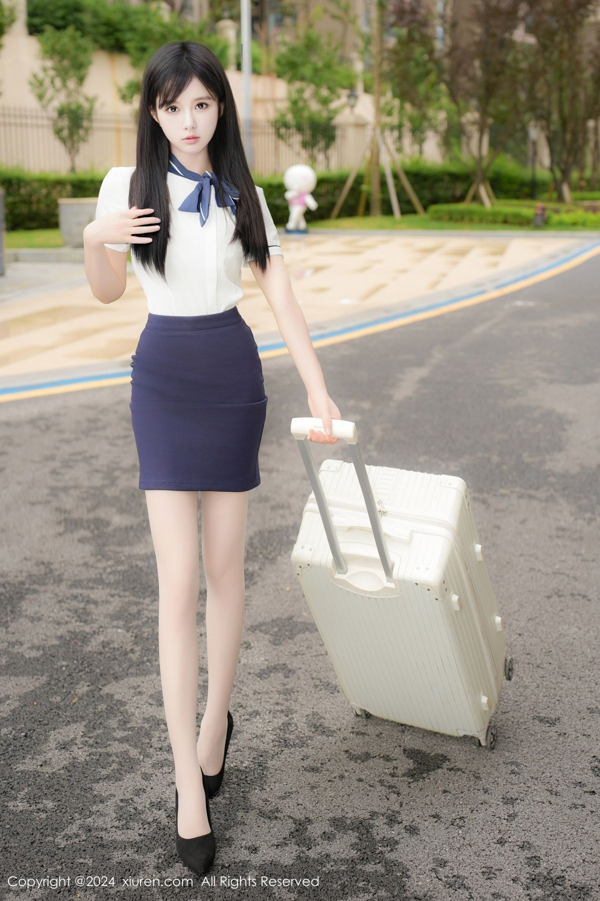 [XiuRen]高清写真图 2024.09.13 No.9154 于诺诺ise 丝袜美腿