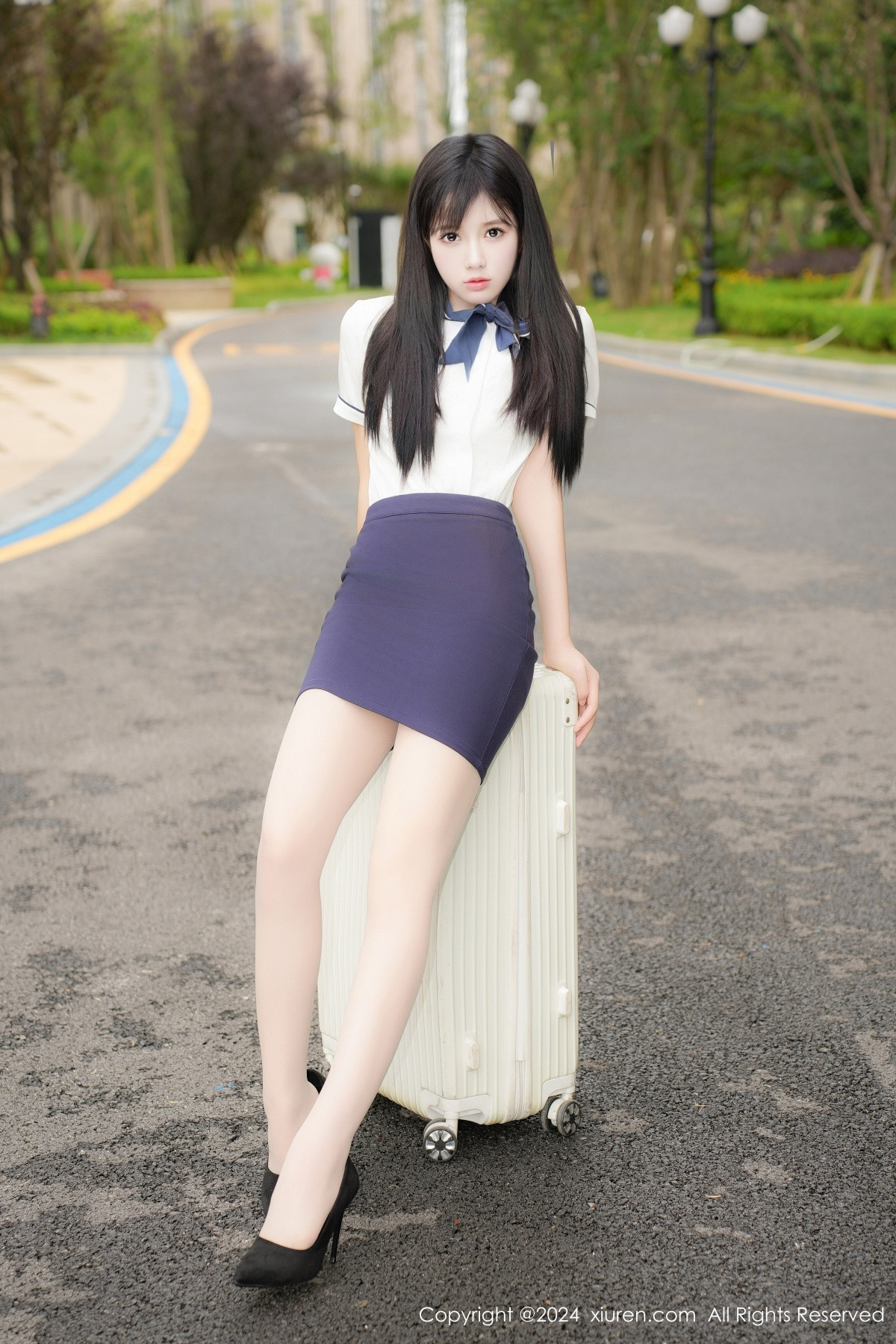 [XiuRen]高清写真图 2024.09.13 No.9154 于诺诺ise 丝袜美腿