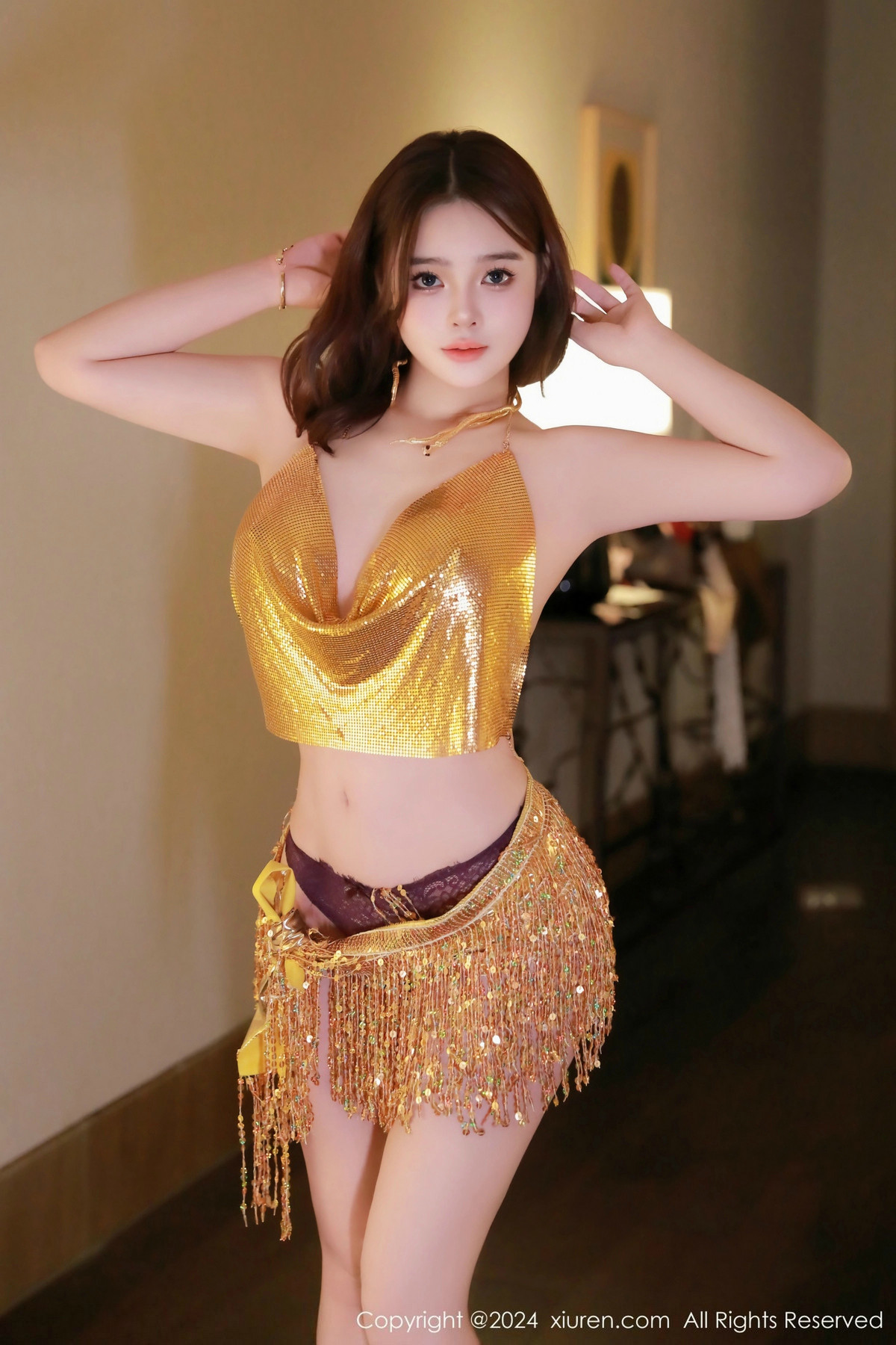[XiuRen]高清写真图 2024.12.04 No.9545 麻布学妹 美腿浴室