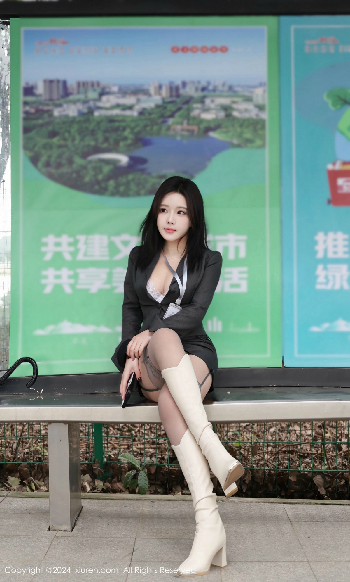 [XiuRen]高清写真图 2024.12.13 No.9595 小薯条nienie 丝袜美腿