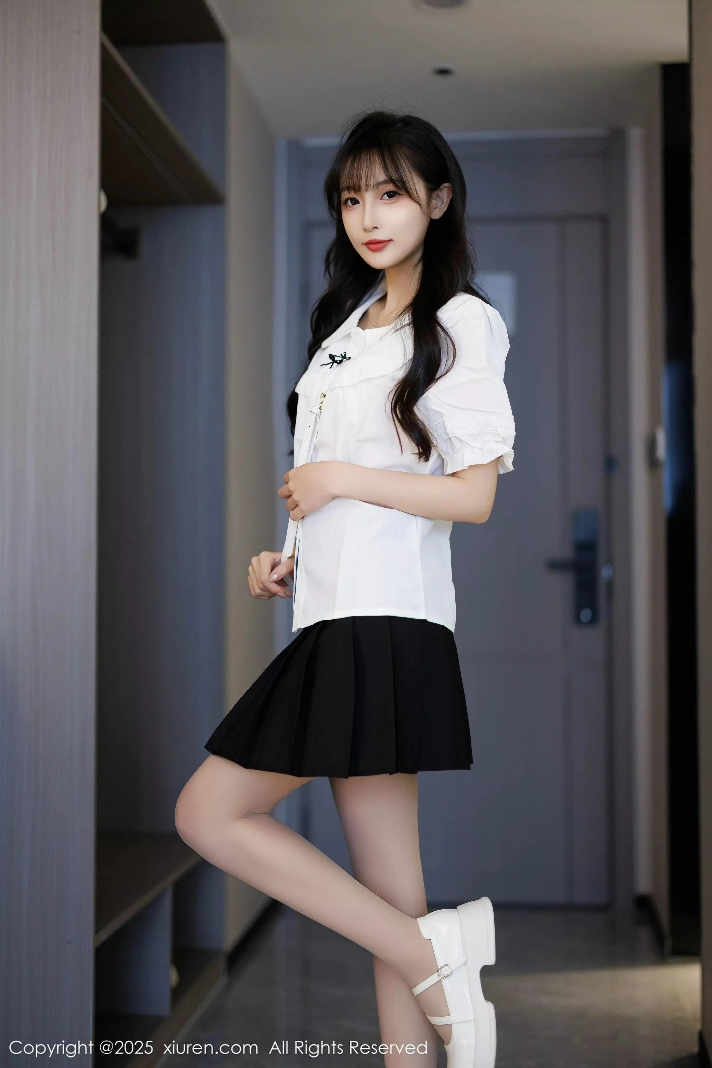 [XiuRen]高清写真图 2025.03.25 No.10067 樱桃小阑子 西安旅拍