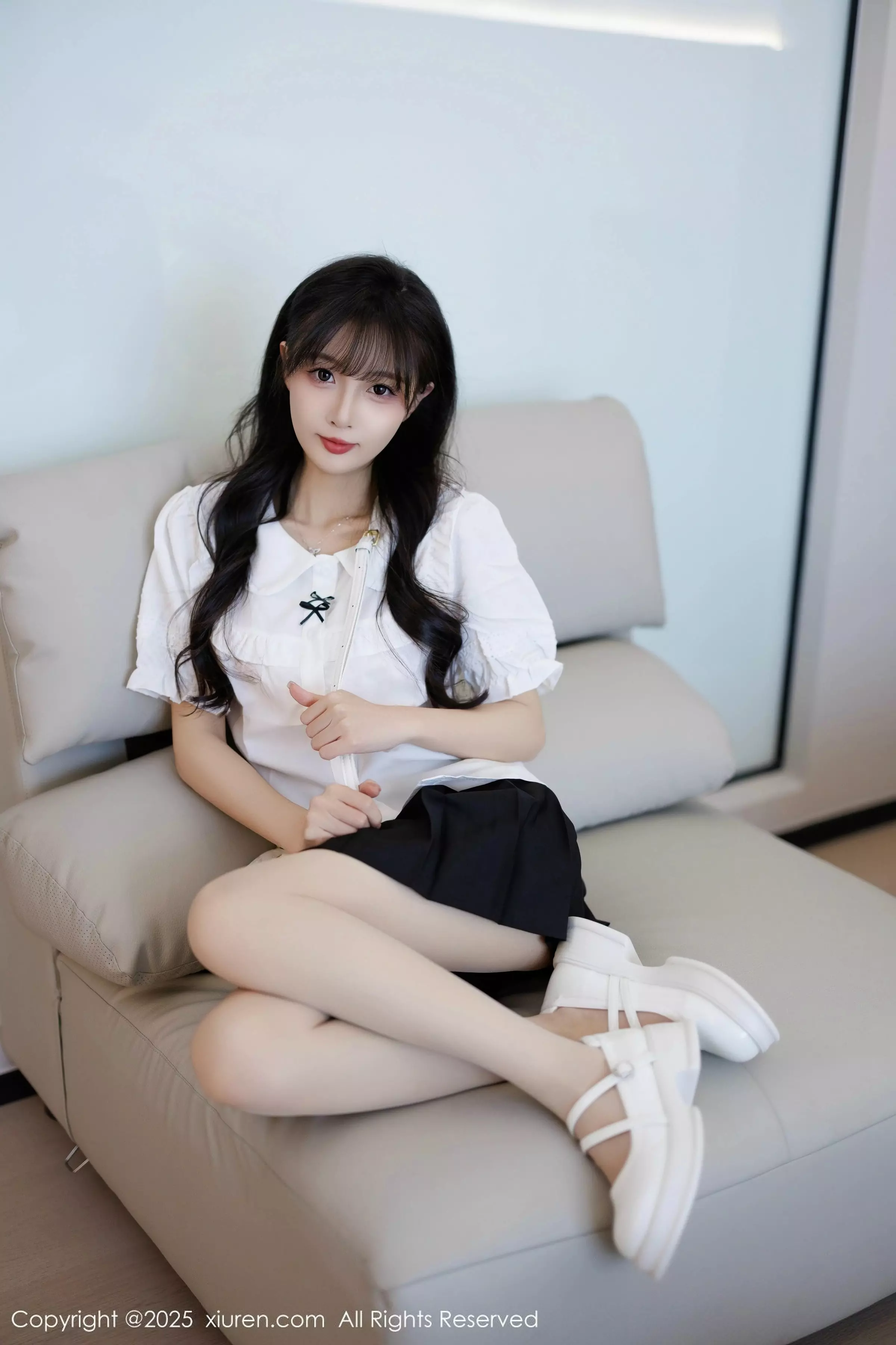 [XiuRen]高清写真图 2025.03.25 No.10067 樱桃小阑子 西安旅拍