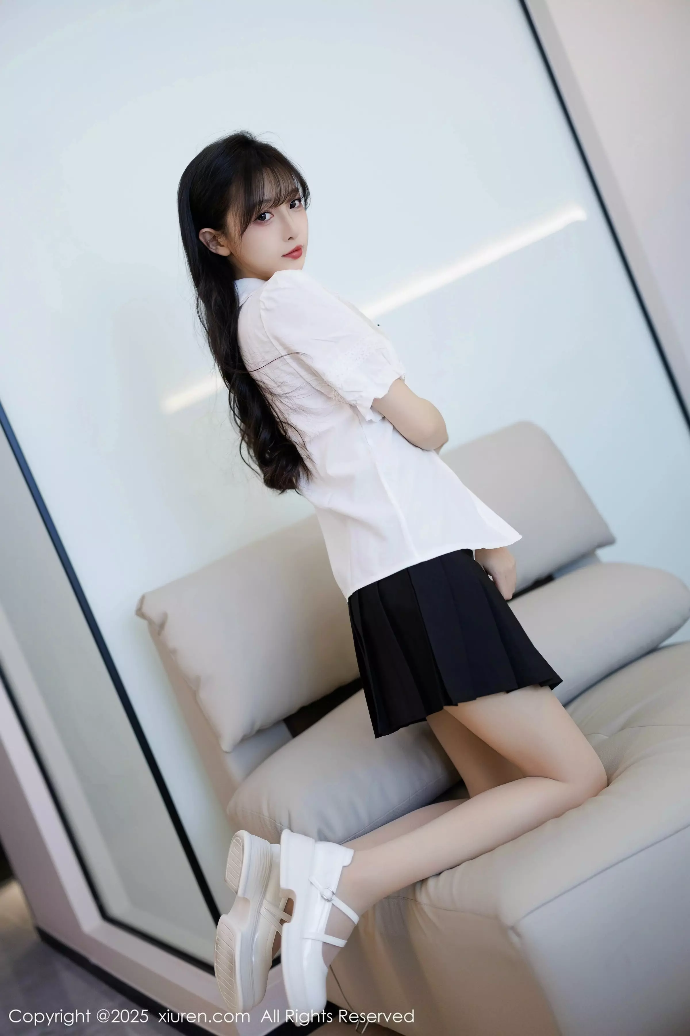 [XiuRen]高清写真图 2025.03.25 No.10067 樱桃小阑子 西安旅拍