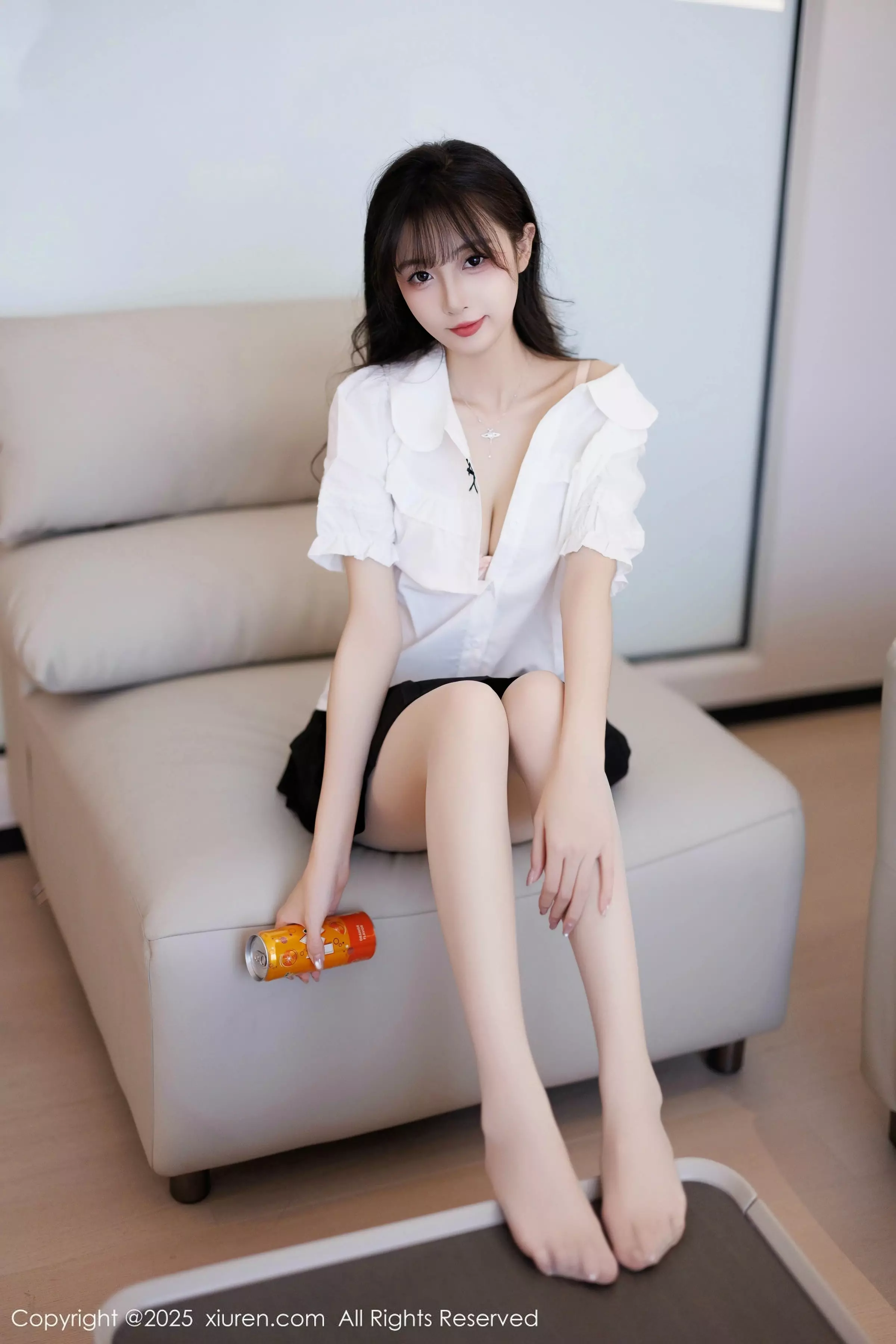 [XiuRen]高清写真图 2025.03.25 No.10067 樱桃小阑子 西安旅拍