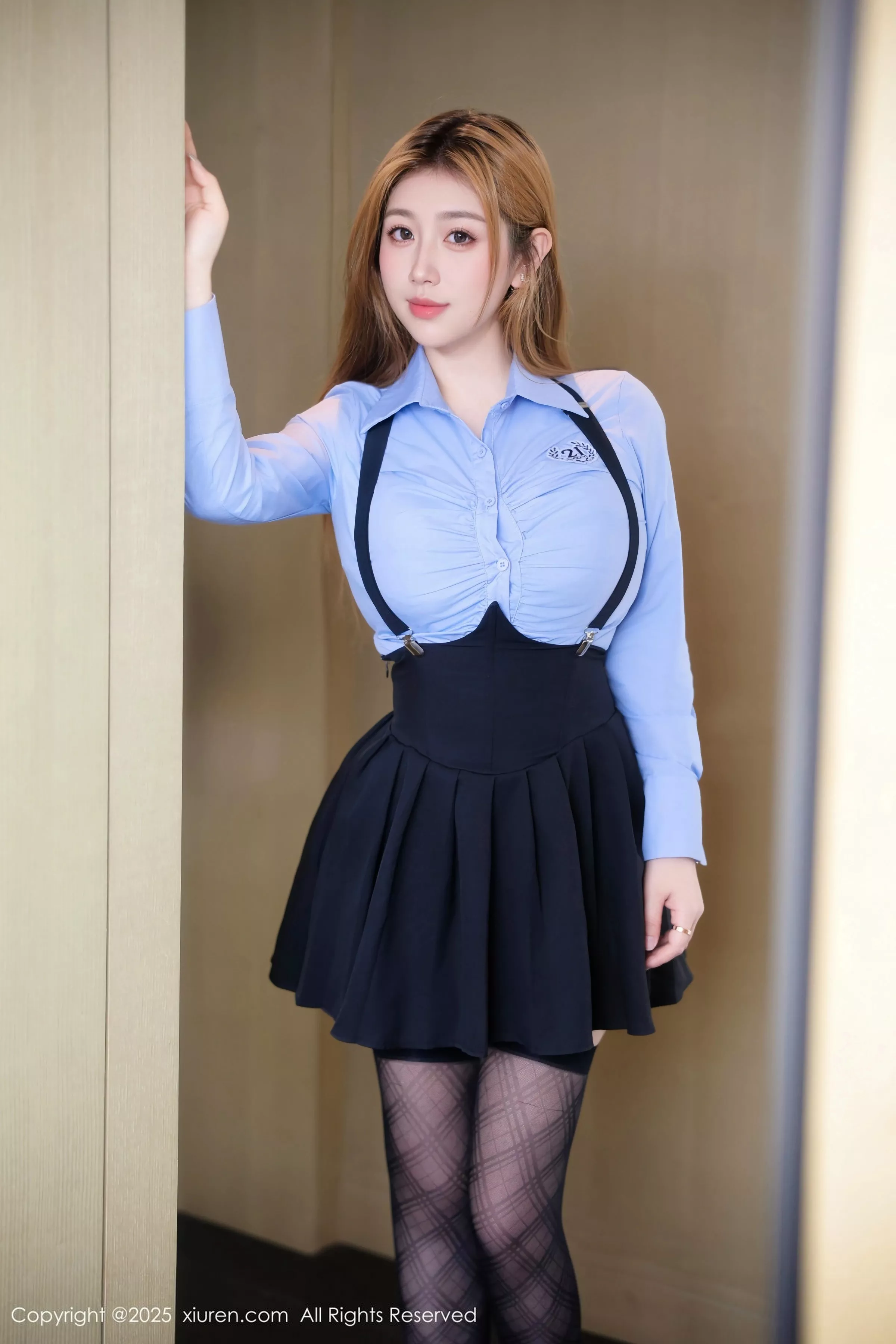 [XiuRen]高清写真图 2025.04.30 No.10224 M麦当劳 性感学生装