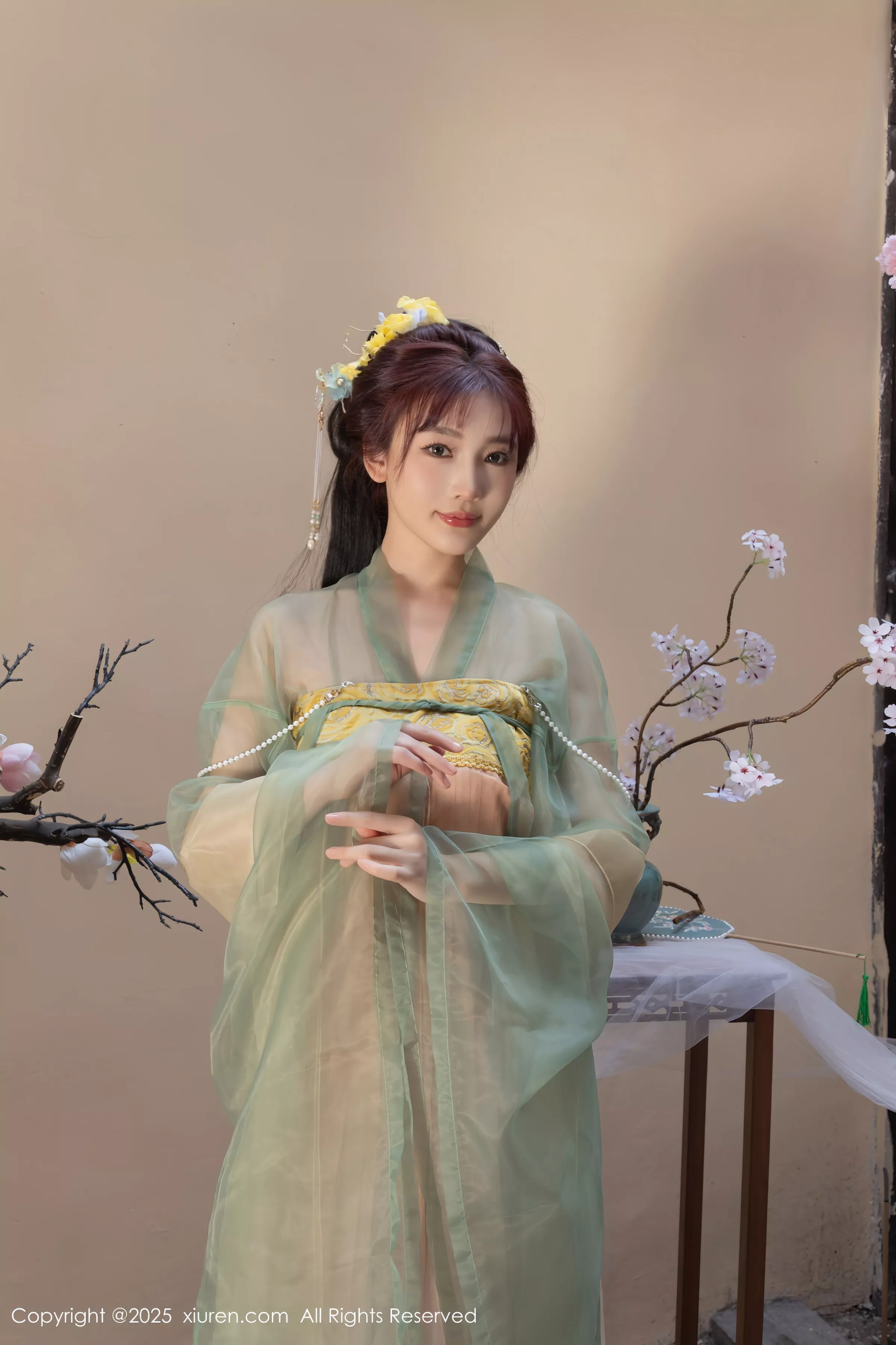 [XiuRen]高清写真图 2025.04.29 No.10223 陆萱萱 性感古装