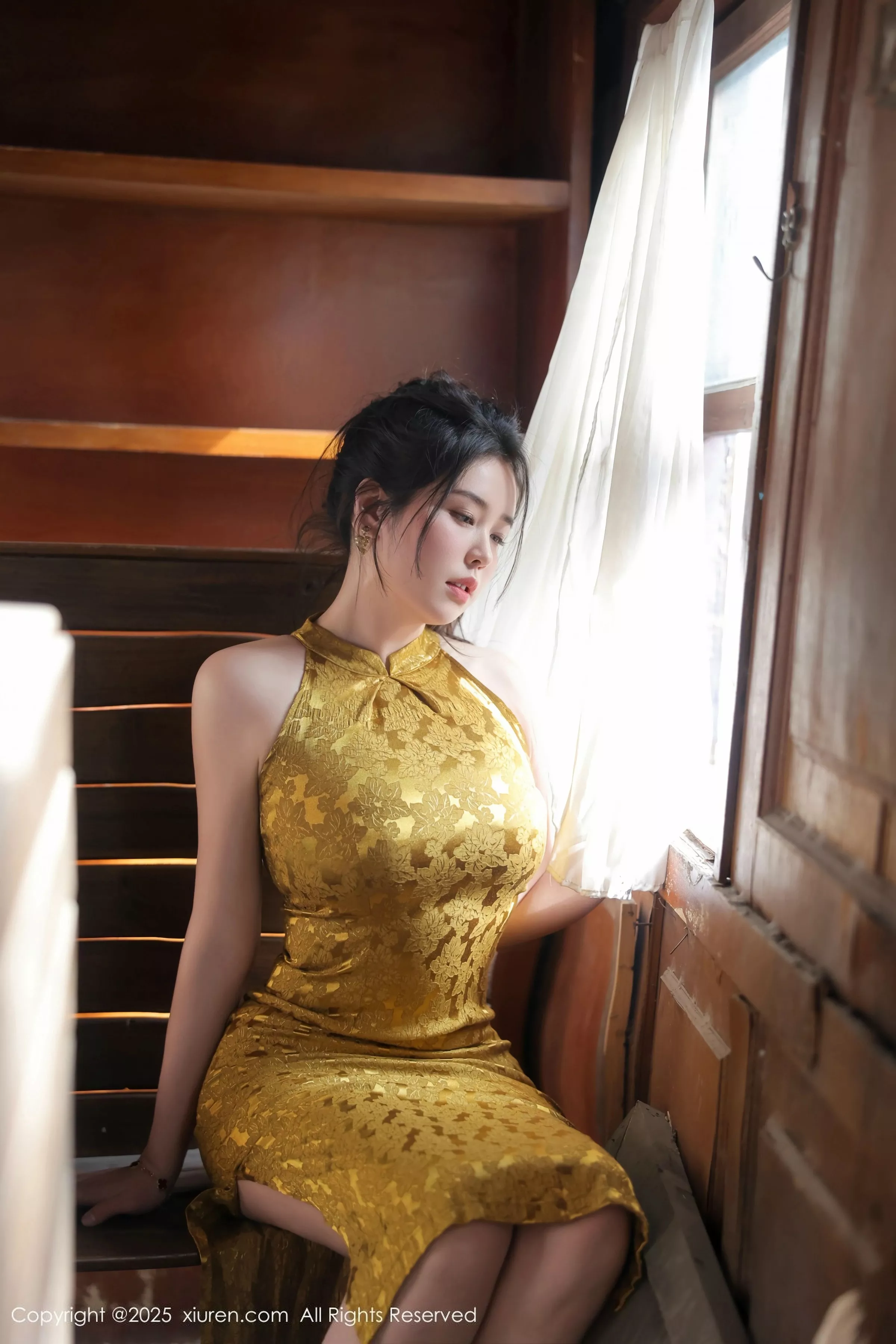 [XiuRen]高清写真图 2025.05.13 No.10269 林若凡F 黄色旗袍