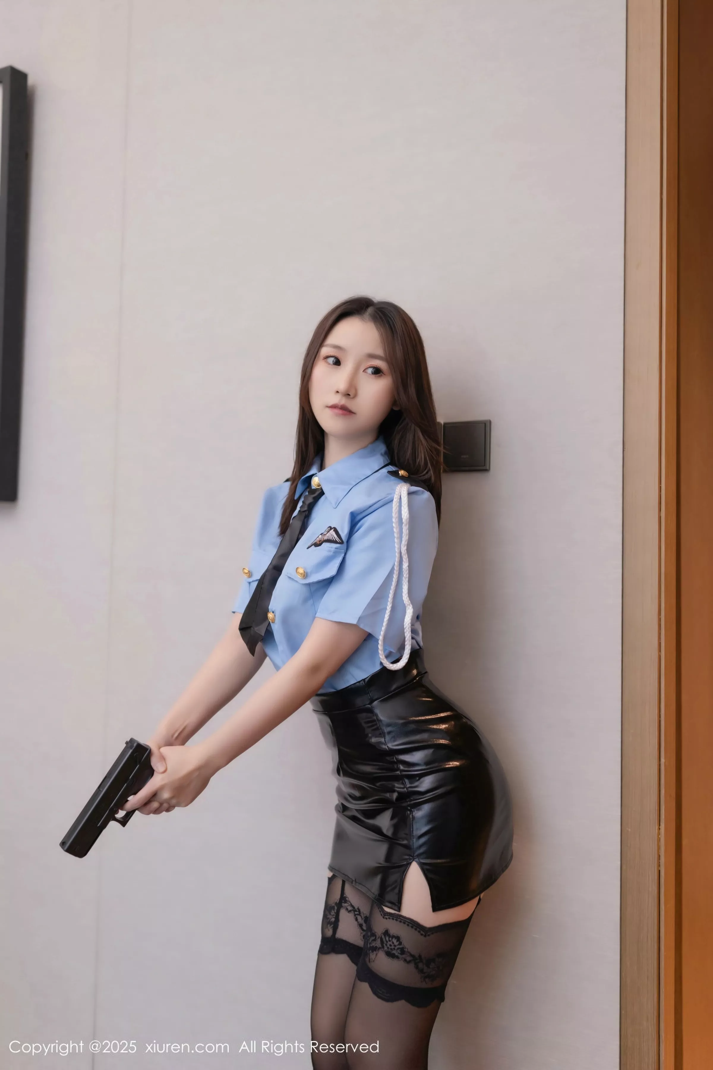 [XiuRen]高清写真图 2025.05.14 No.10277 杏子Yada 制服诱惑