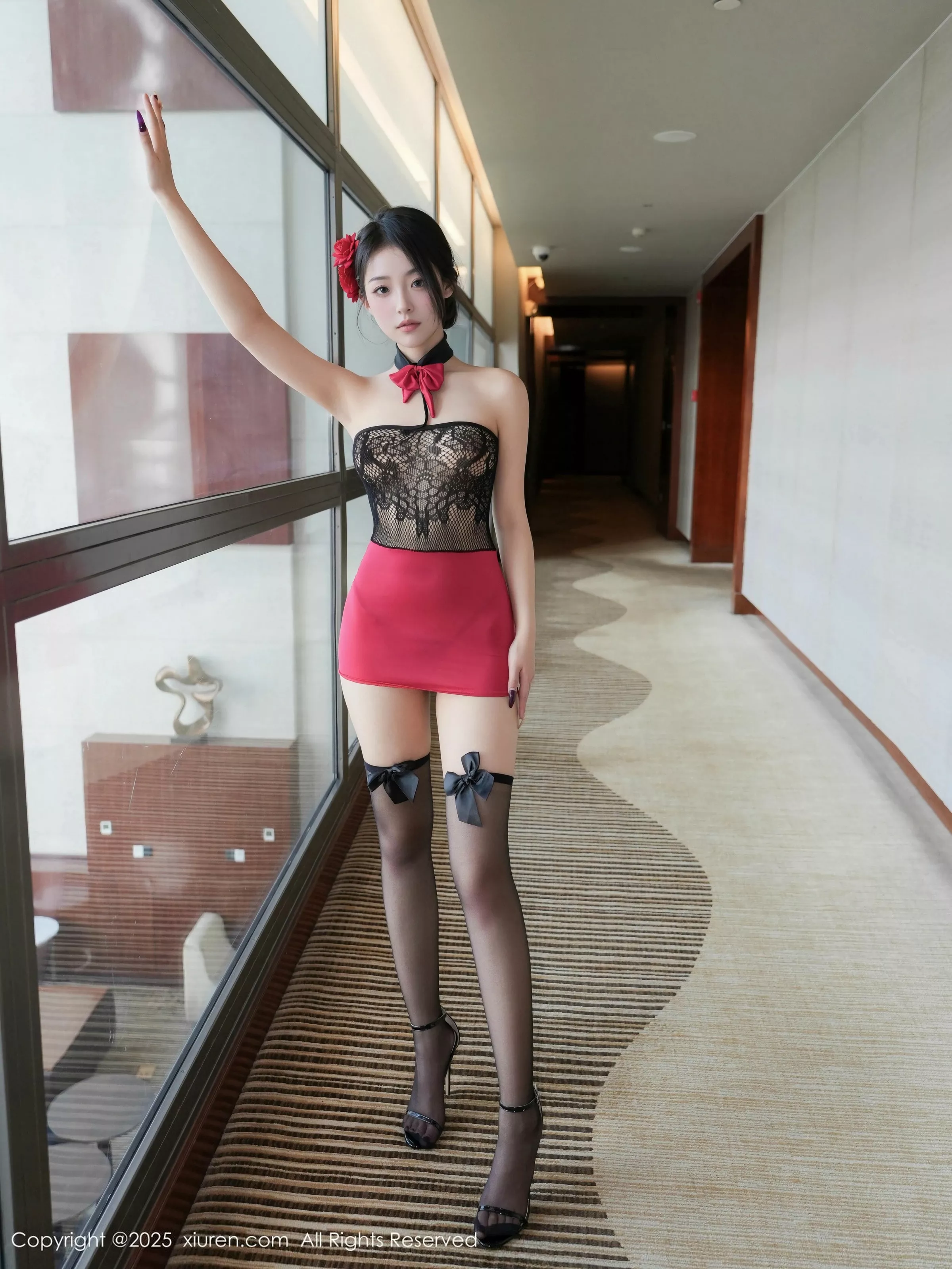 [XiuRen]高清写真图 2025.05.15 No.10279 白琮瑗 蕾丝红裙