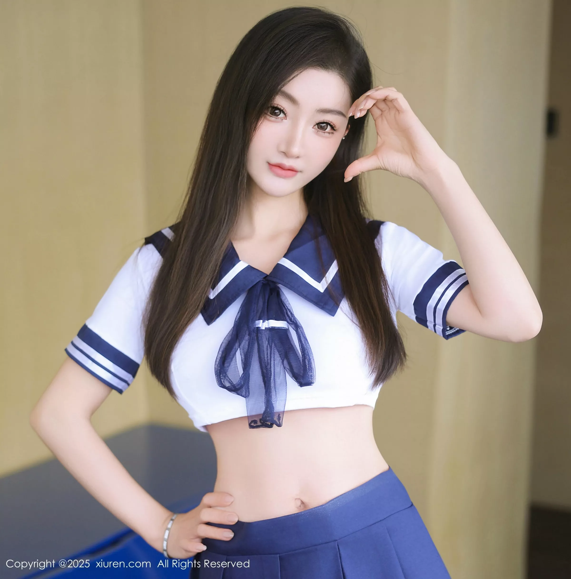 [XiuRen]高清写真图 2025.05.20 No.10298 Annie_baby JK制服