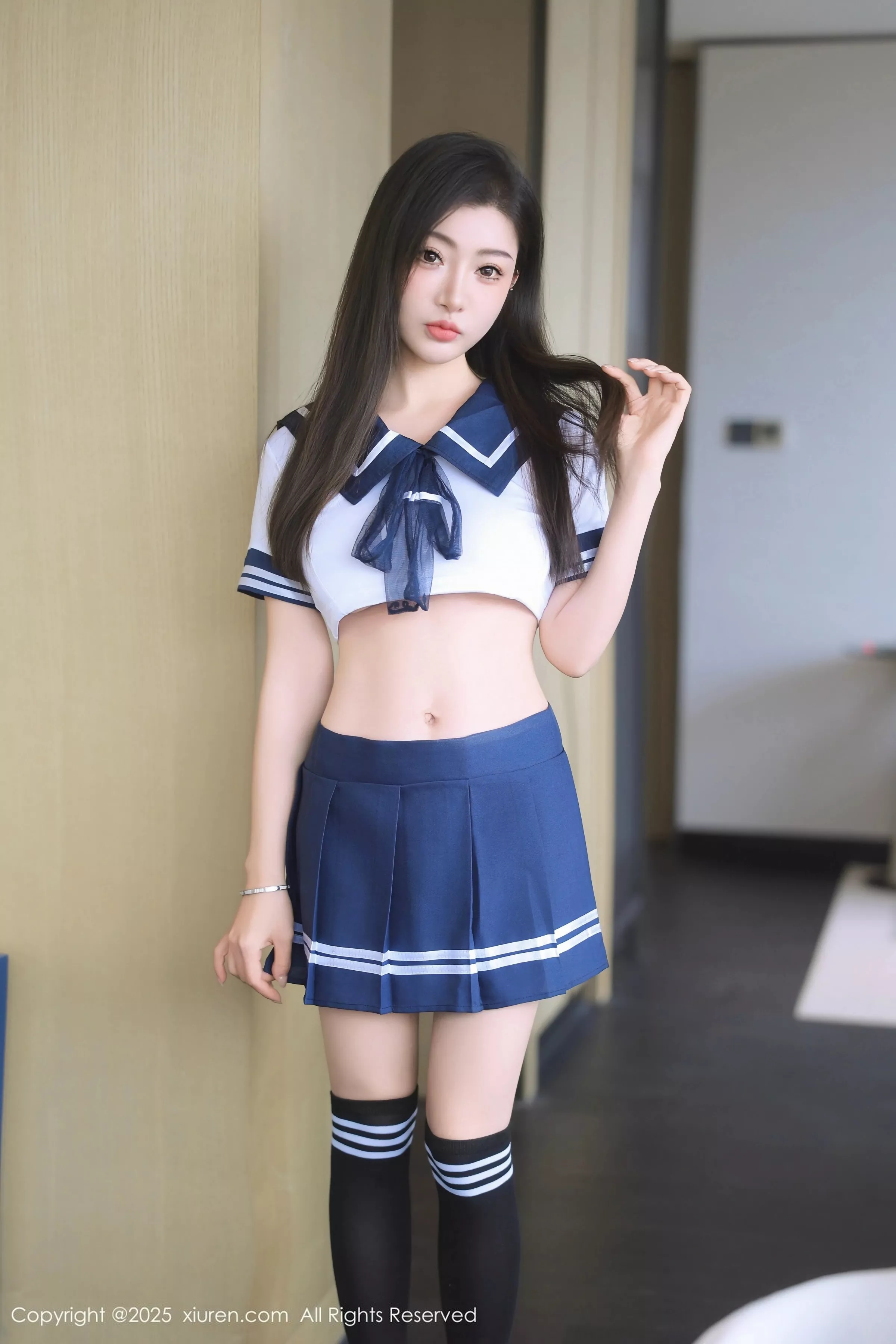 [XiuRen]高清写真图 2025.05.20 No.10298 Annie_baby JK制服