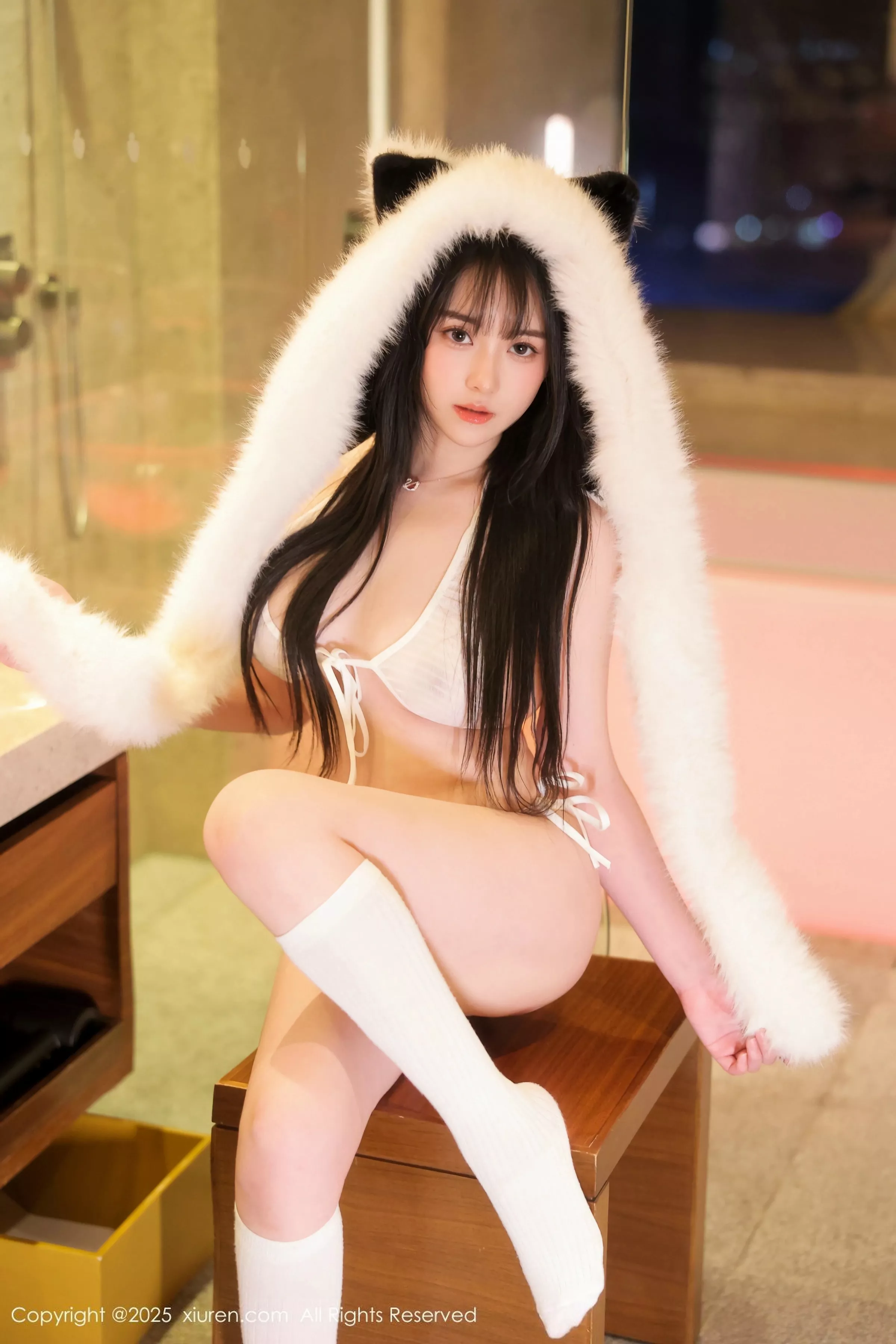 [XiuRen]高清写真图 2025.05.21 No.10302 软情 情趣内衣