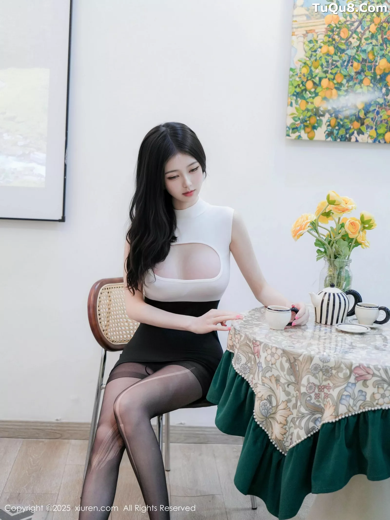 [XiuRen]高清写真图 2025.05.29 No.10340 白小蝶 诱人线条