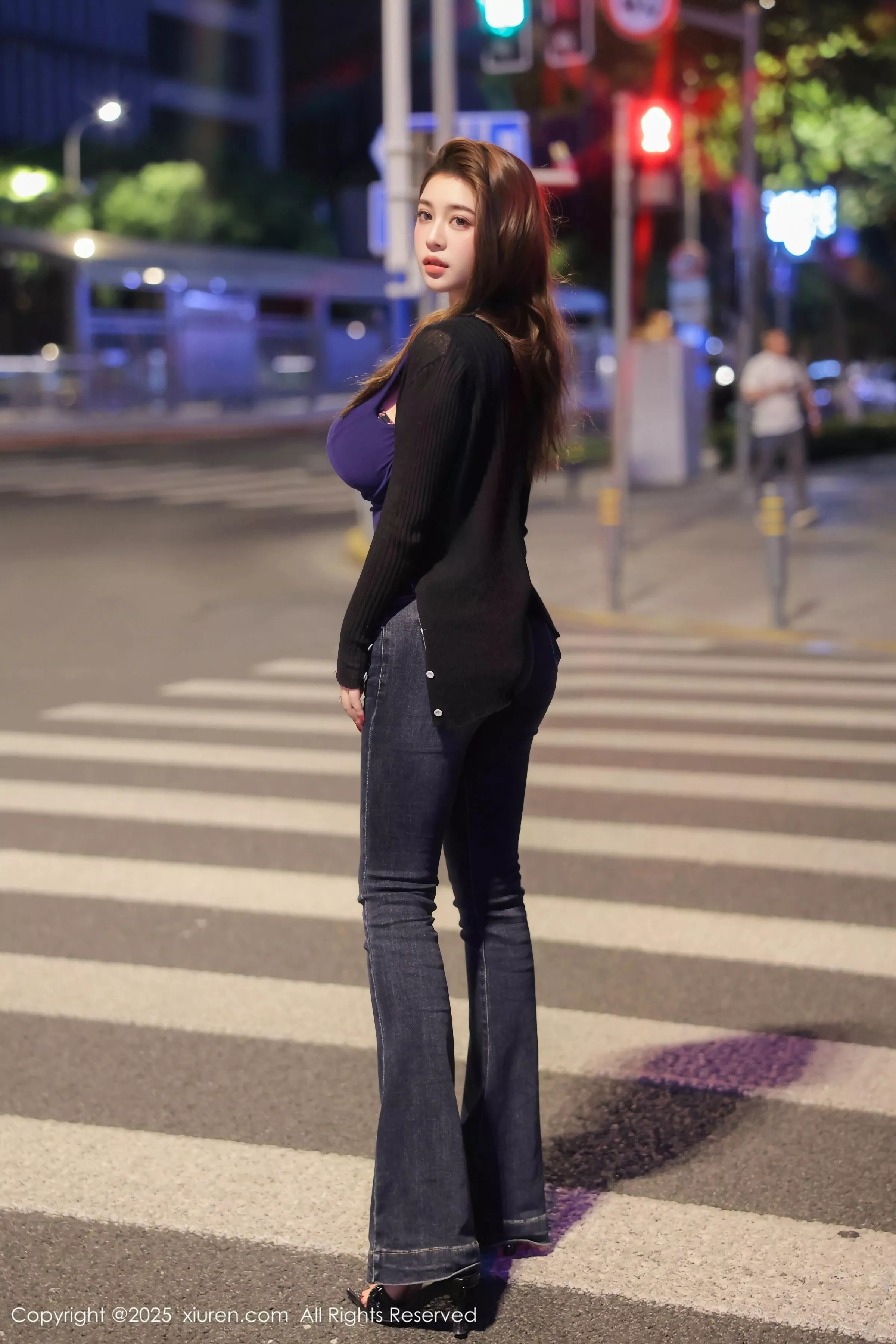 [XiuRen]高清写真图 2025.06.20 No.10437 ＪＯＪＯ 深色内衣