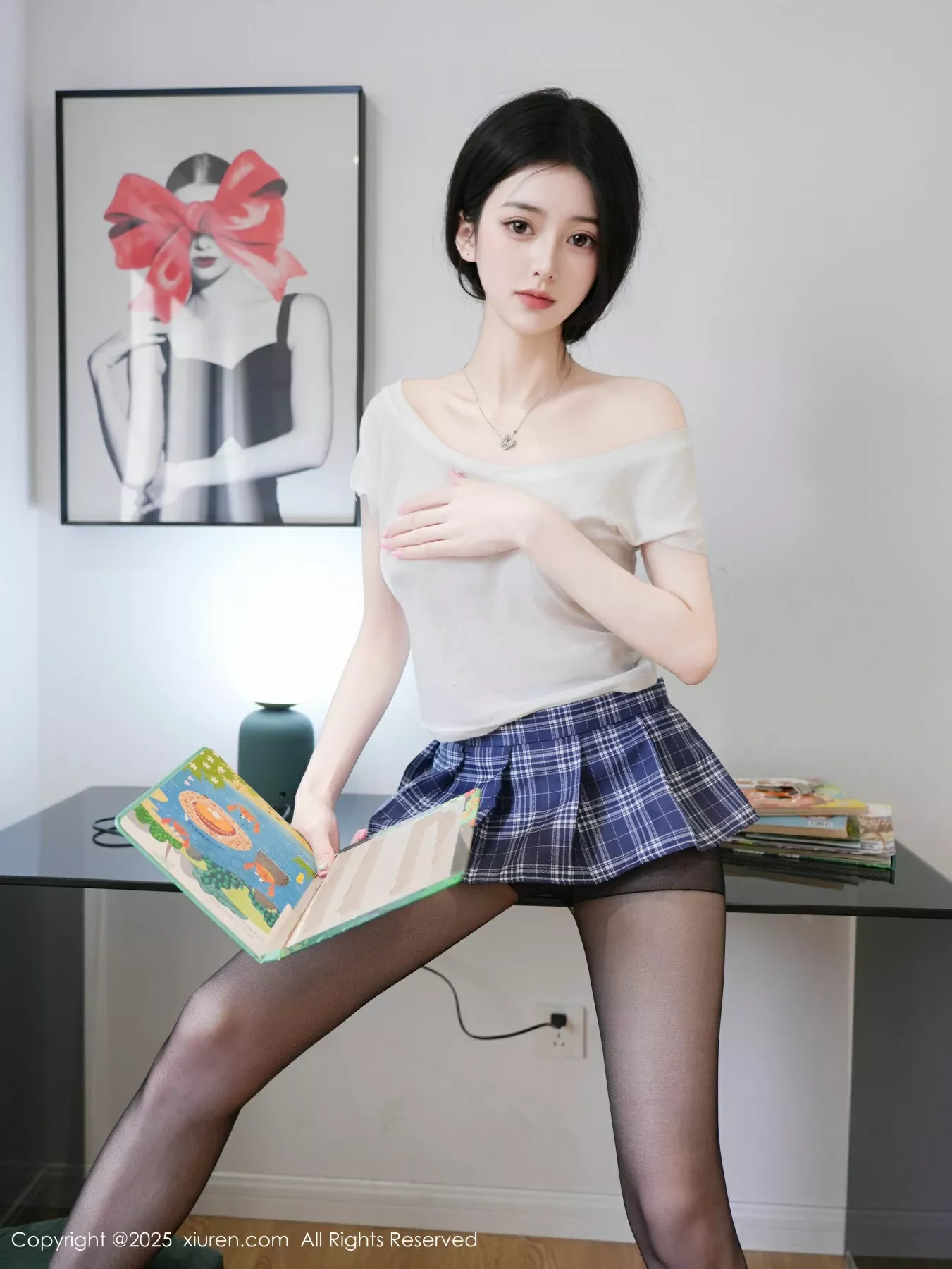 [XiuRen]高清写真图 2025.08.01 No.10613 白小蝶 白衣短裙