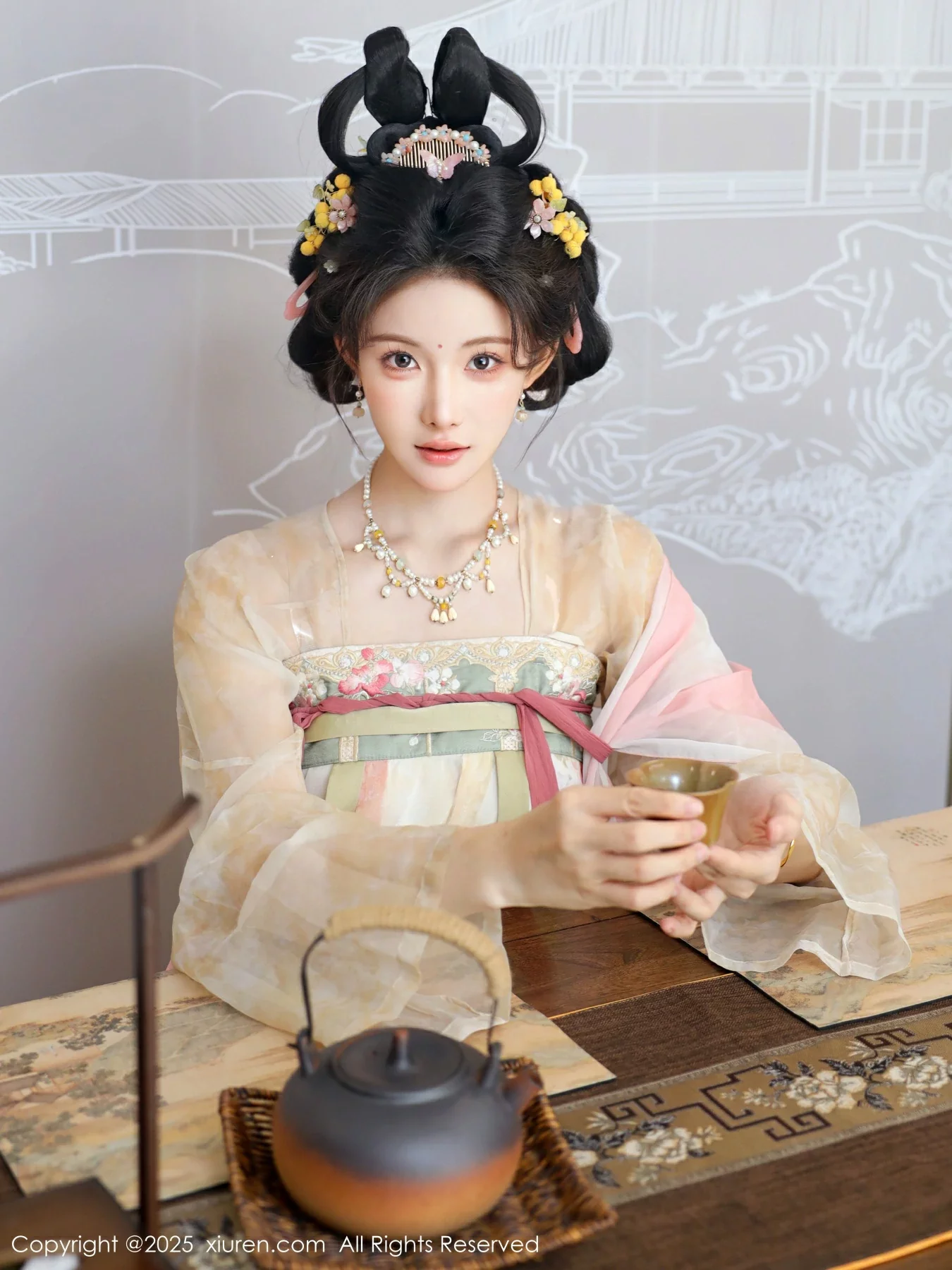 [XiuRen]高清写真图 2025.08.13 No.10645 梨霜儿 古装服饰