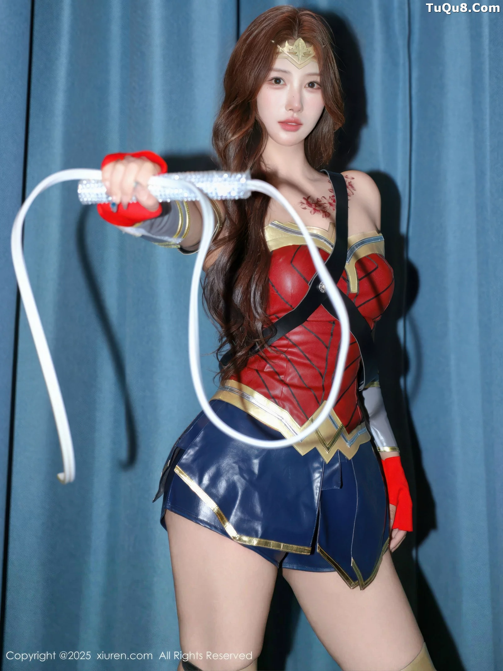 [XiuRen]高清写真图 2025.08.29 No.10710 金允希Yuki 神奇女侠