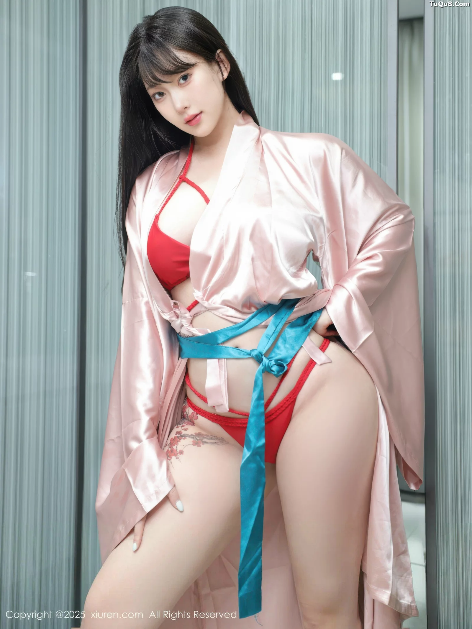[XiuRen]高清写真图 2025.09.03 No.10724 李沁恩lrene 红色比基尼
