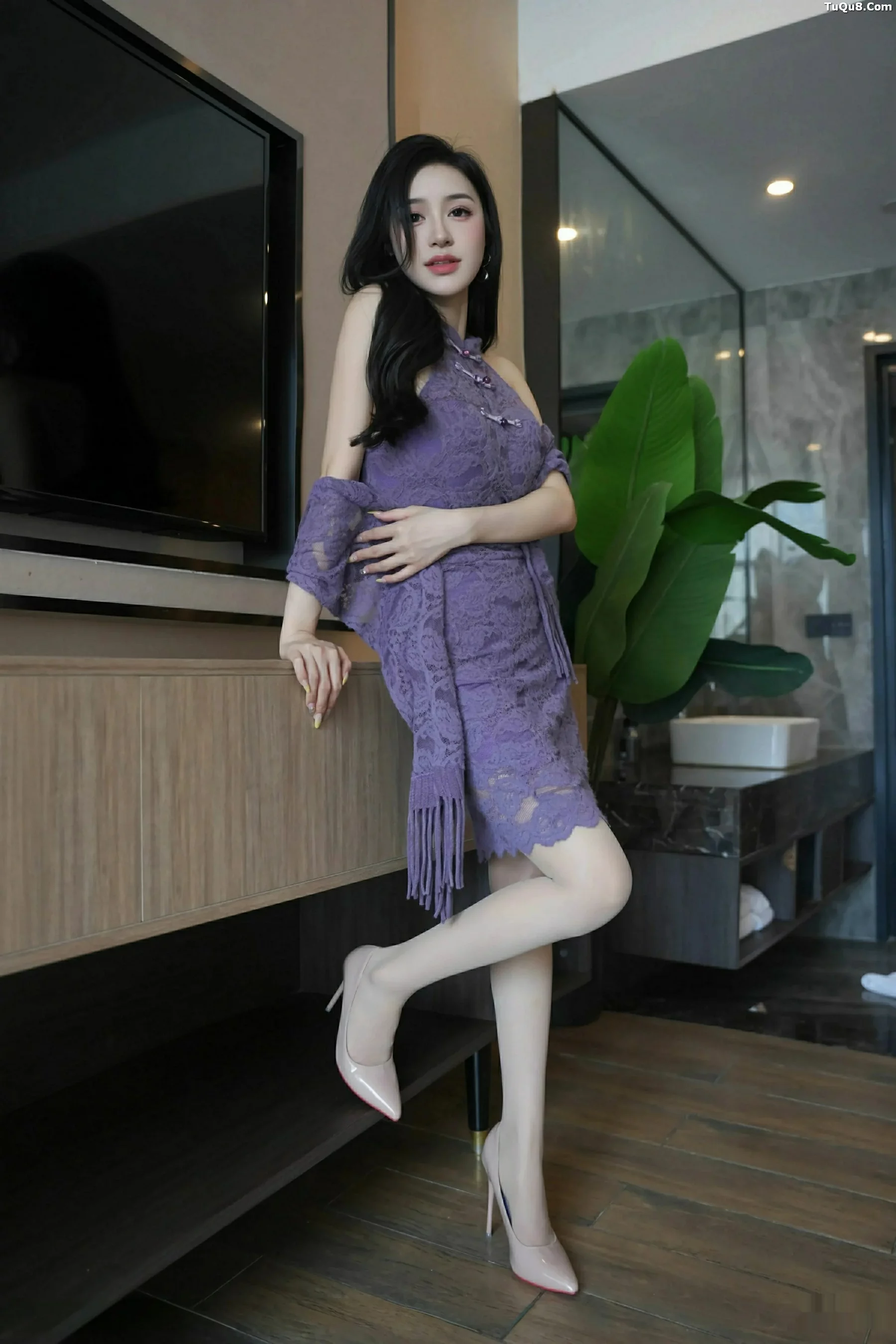 [XiuRen]高清写真图 2025.09.24 No.10801 小阿娇Gill 白色丝袜