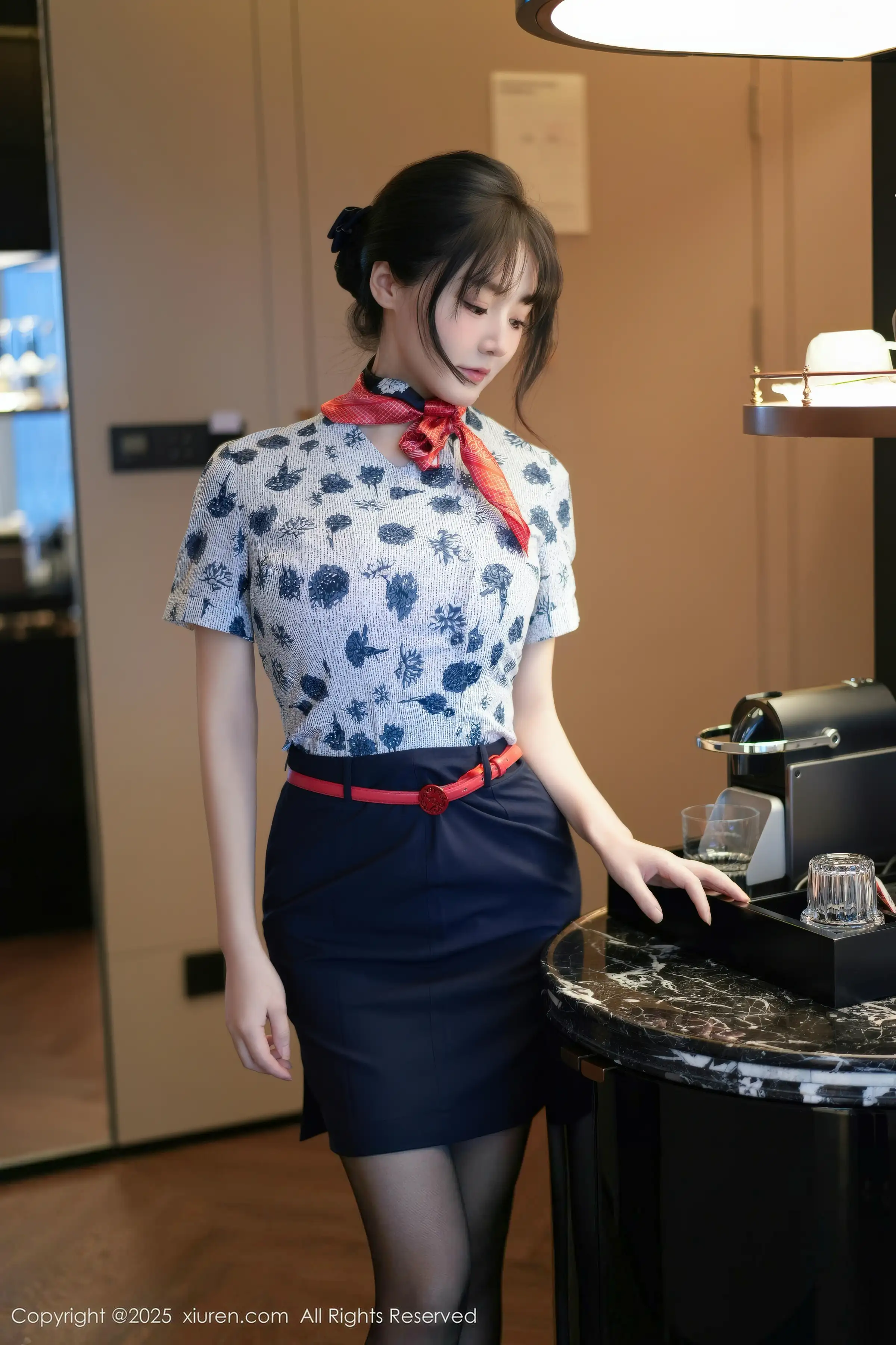 [XiuRen]高清写真图 2025.12.16 No.11115 沈南汐RuRu 空姐制服
