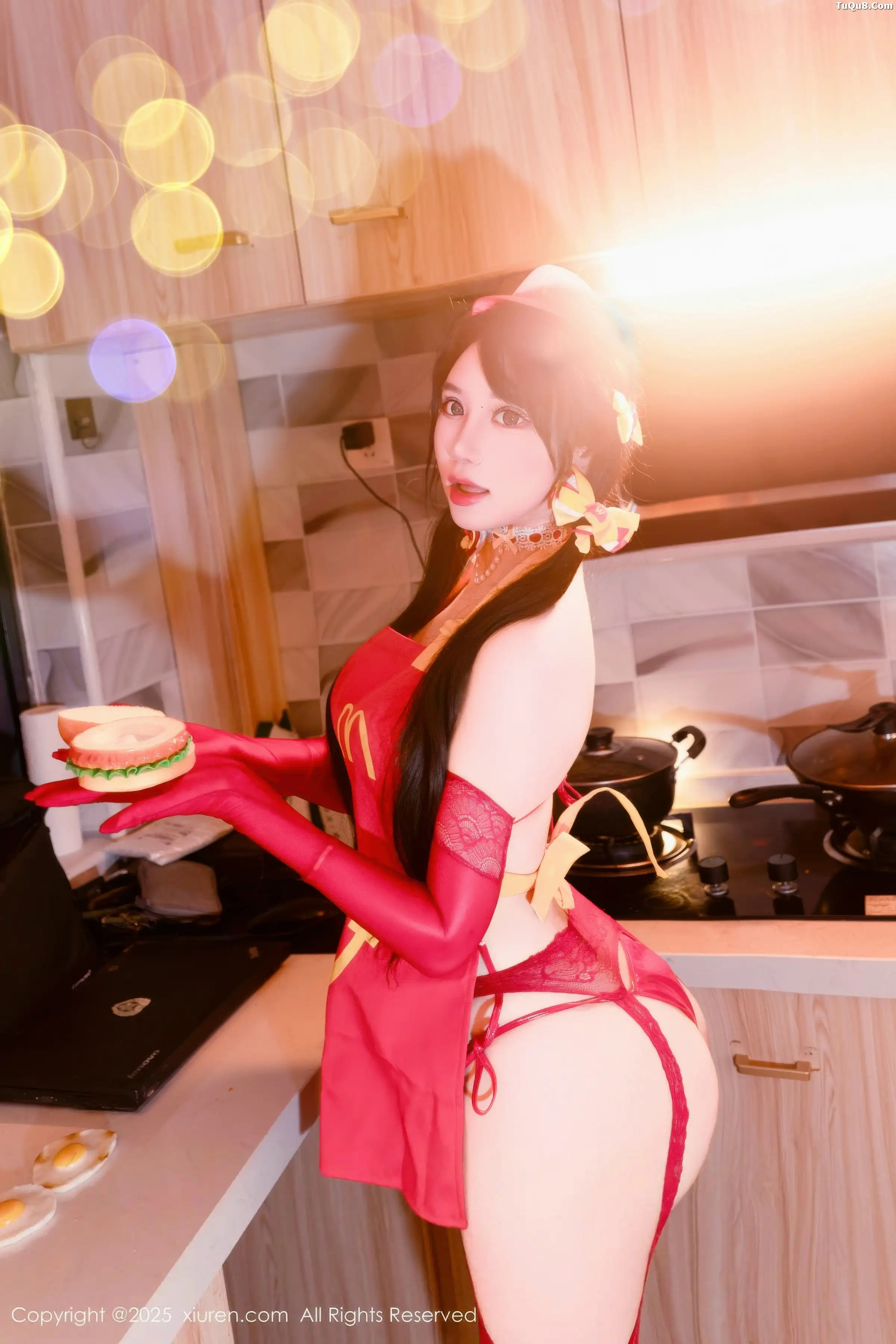 [XiuRen]高清写真图 2025.12.25 No.11154 汐汐爱吃草莓 红色情趣内衣
