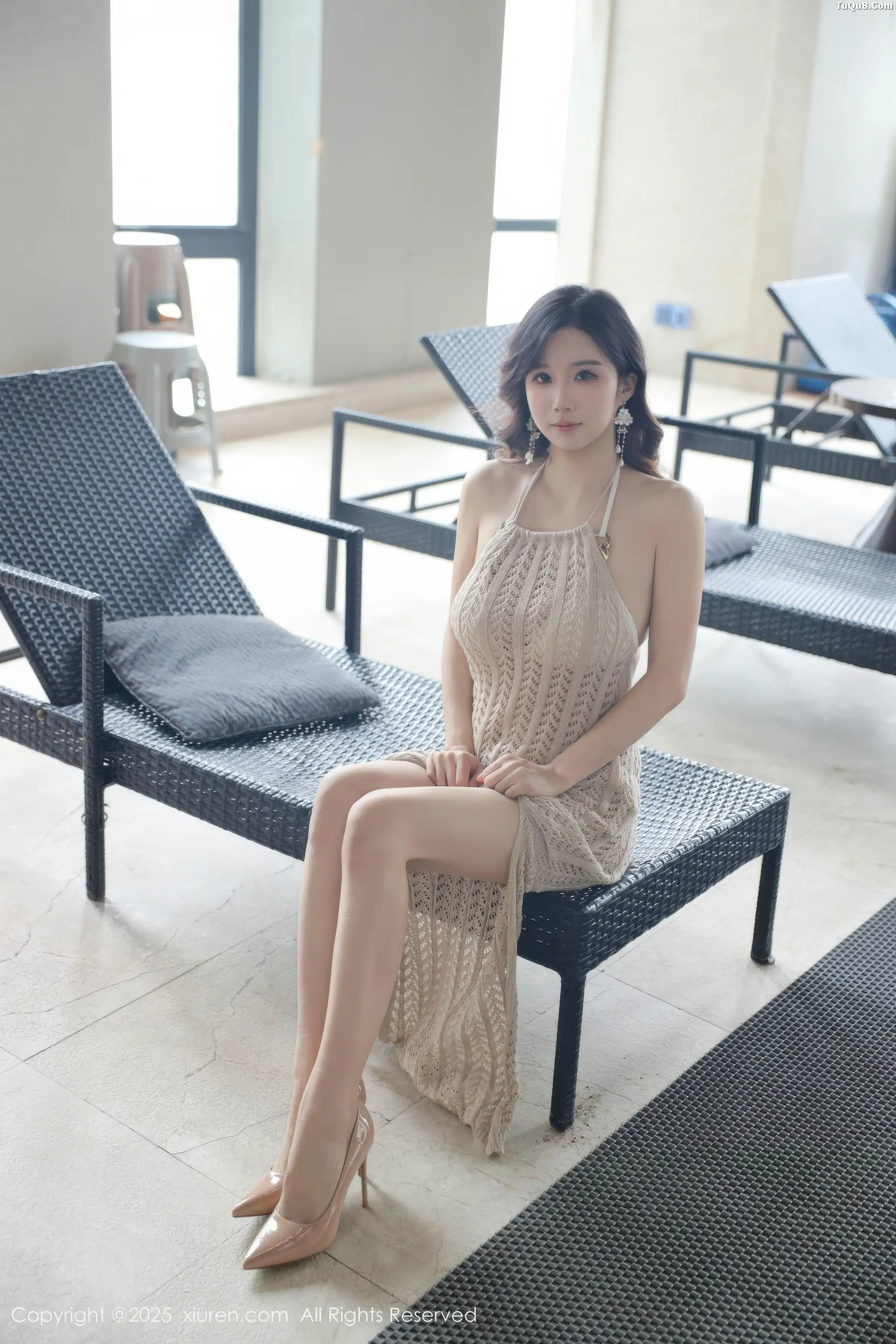 [XiuRen]高清写真图 2025.12.31 No.11182 小肉肉咪 性感比基尼