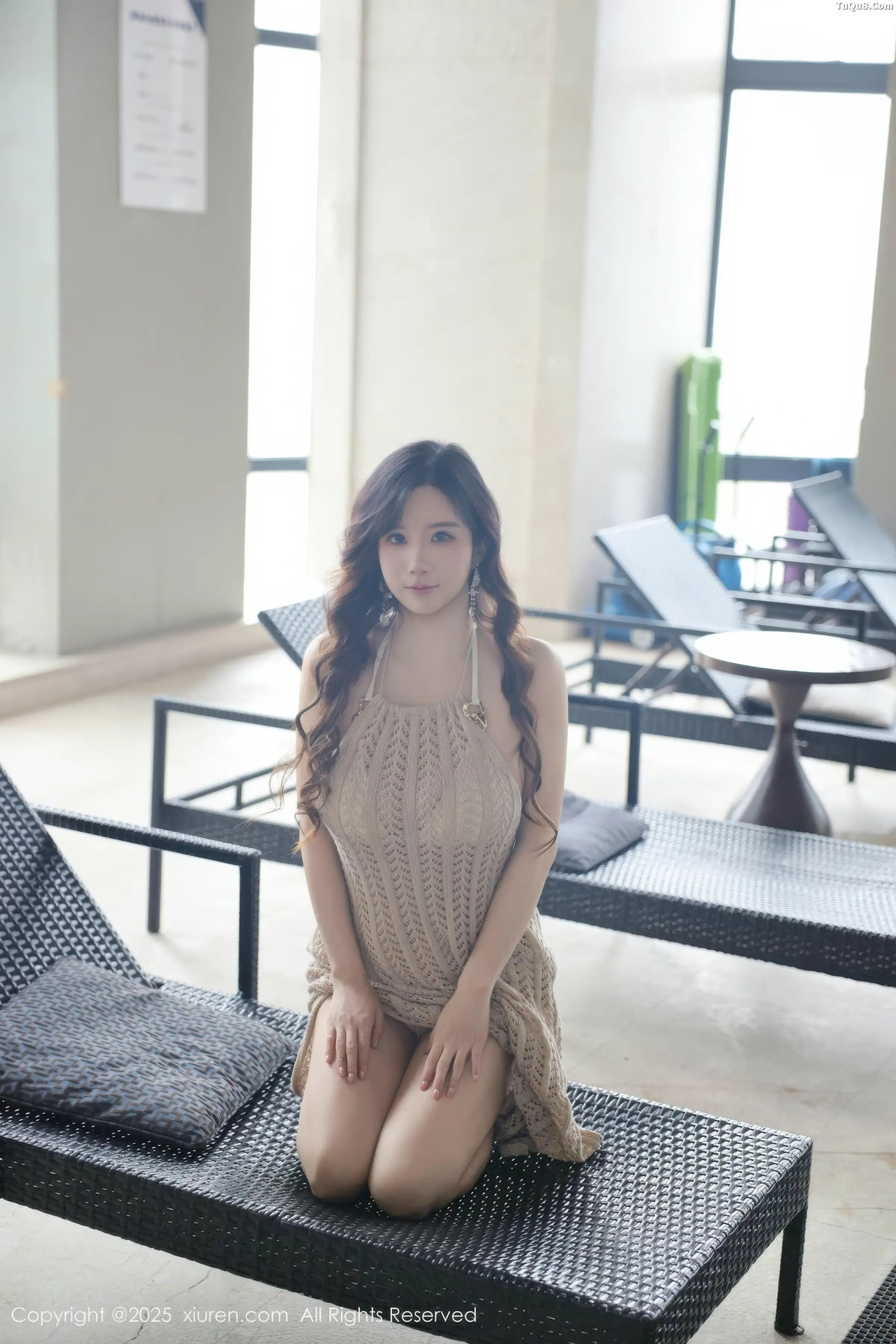 [XiuRen]高清写真图 2025.12.31 No.11182 小肉肉咪 性感比基尼