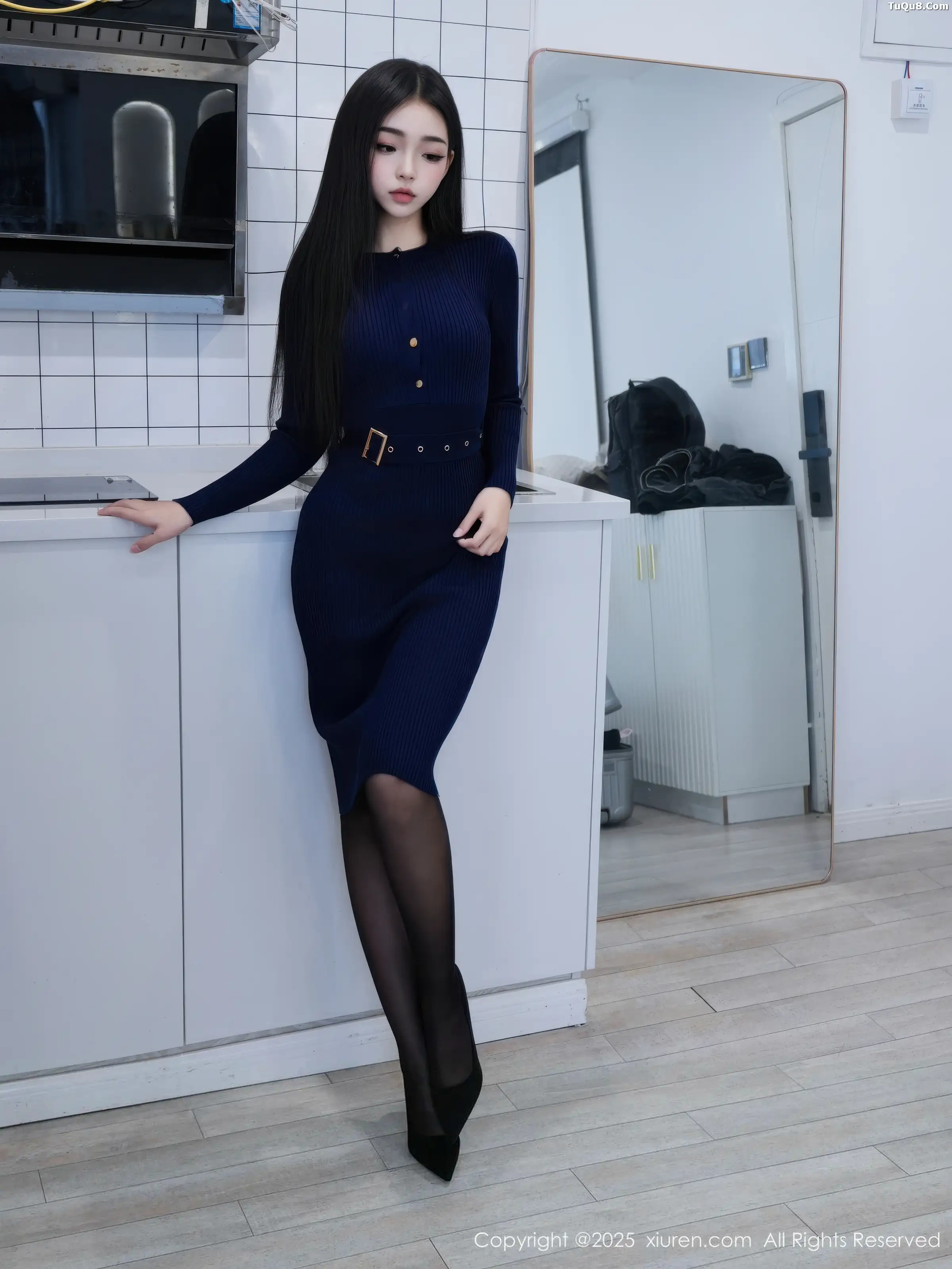 [XiuRen]高清写真图 2025.12.30 No.11173 虞姬无悔 黑丝吊袜