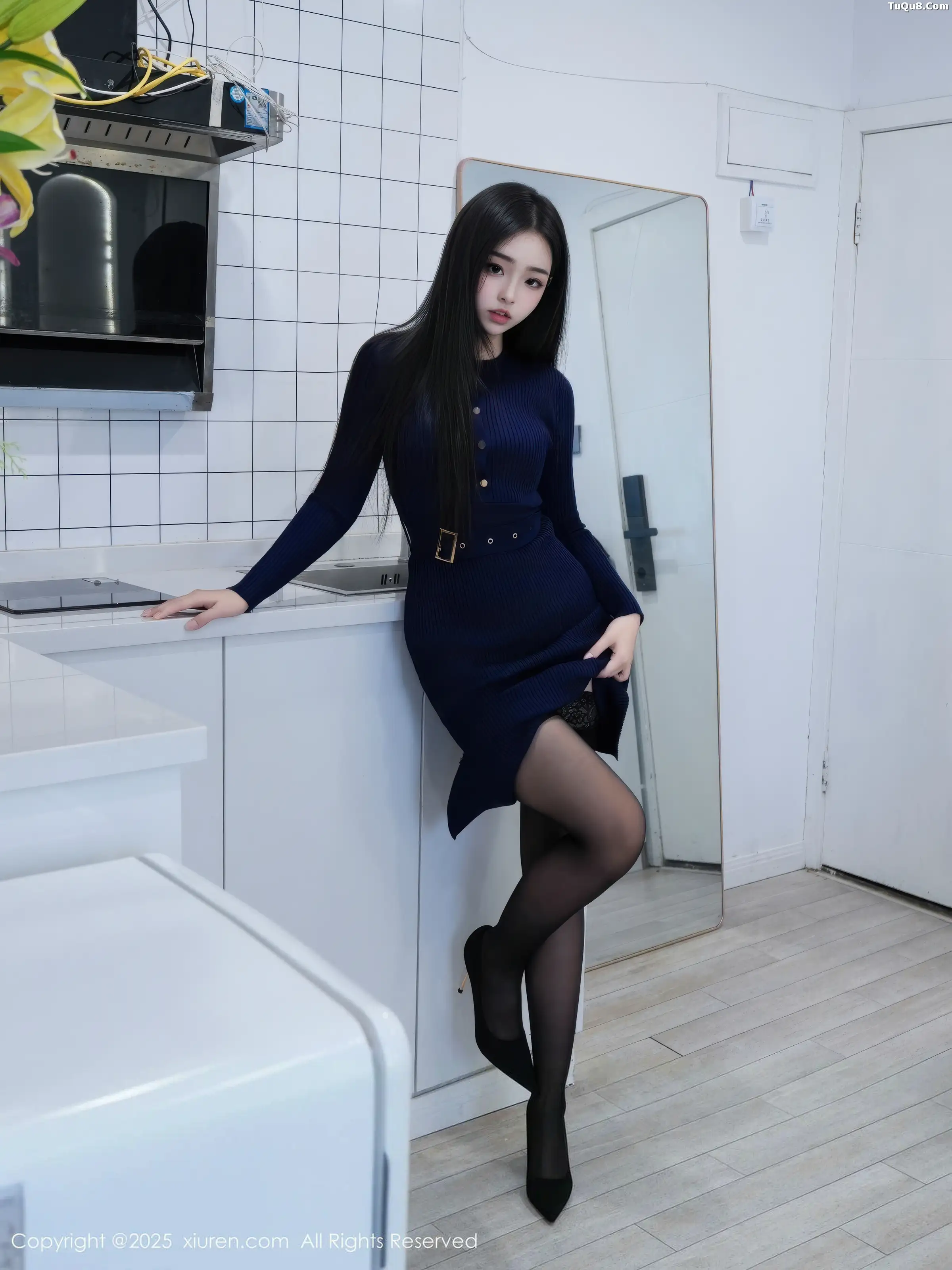 [XiuRen]高清写真图 2025.12.30 No.11173 虞姬无悔 黑丝吊袜