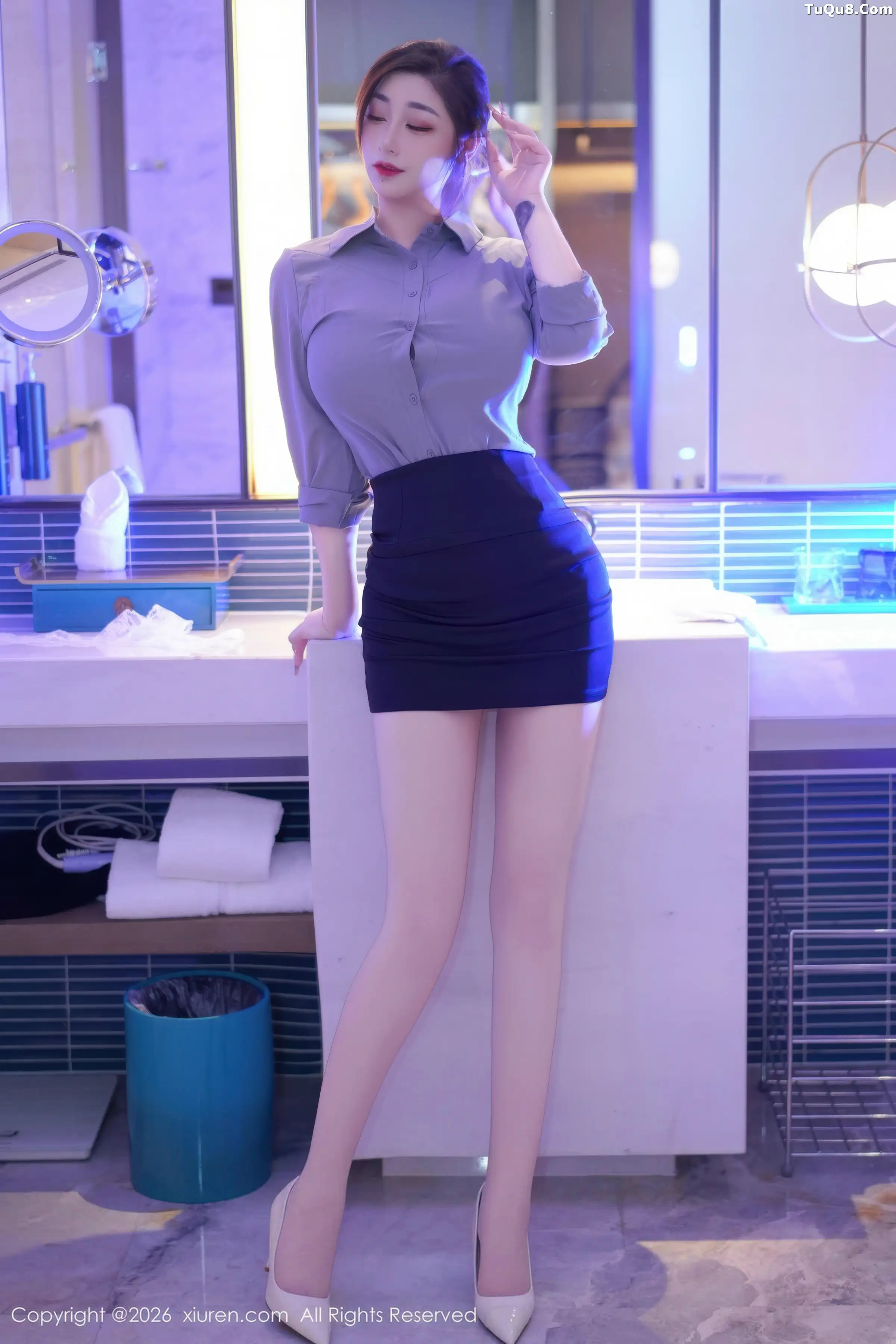 [XiuRen]高清写真图 2026.01.09 No.11213 妲己_Toxic 开档肉丝
